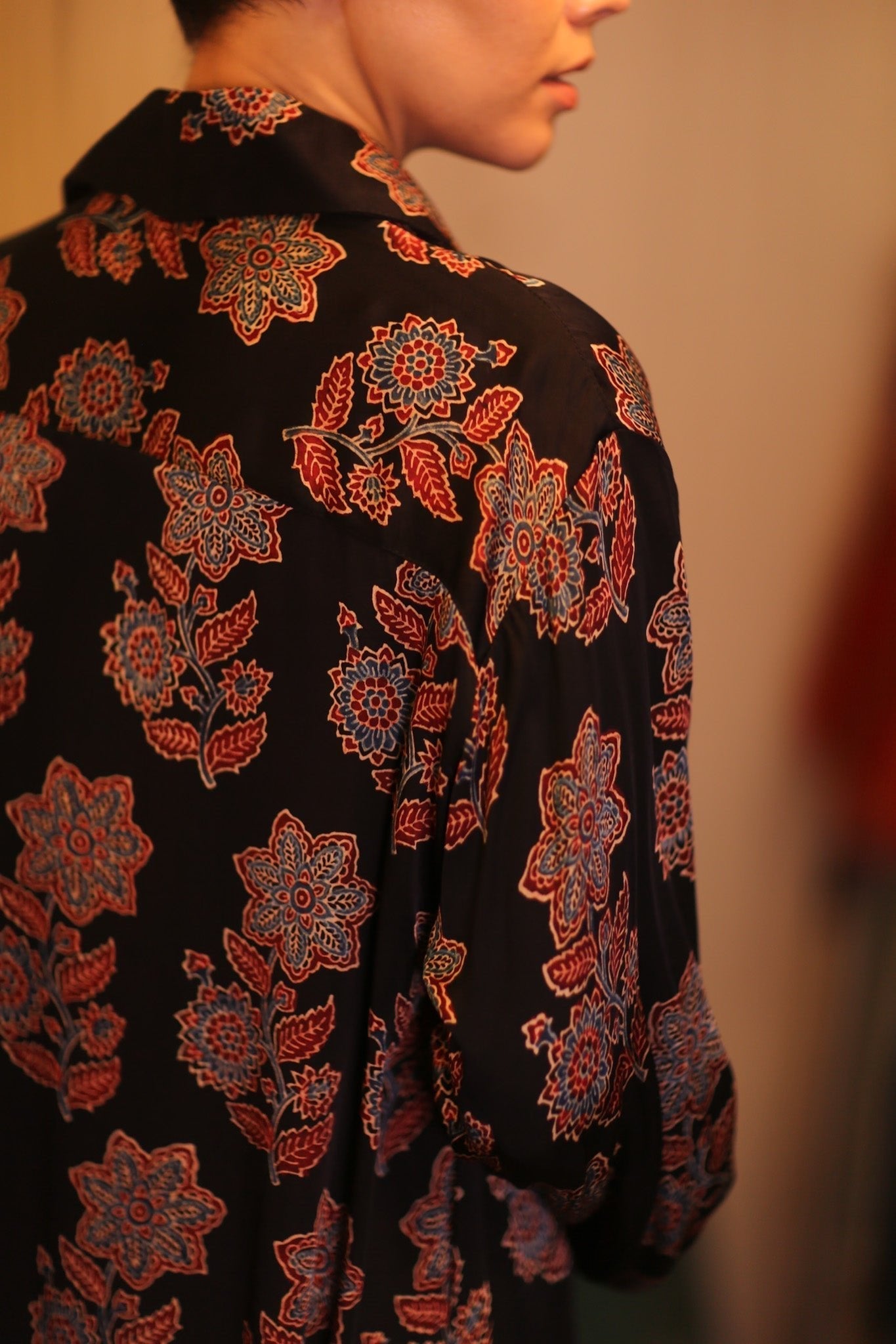 SILK BOYFRIEND SHIRT BILLIE LATPAN - MOMO STUDIO BERLIN - Berlin Concept Store - sustainable & ethical fashion