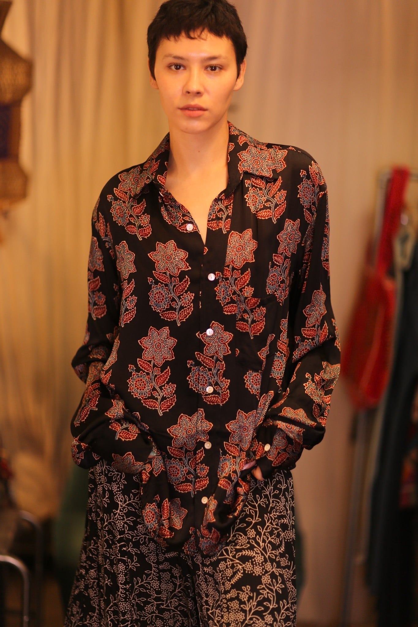 SILK BOYFRIEND SHIRT BILLIE LATPAN - MOMO STUDIO BERLIN - Berlin Concept Store - sustainable & ethical fashion