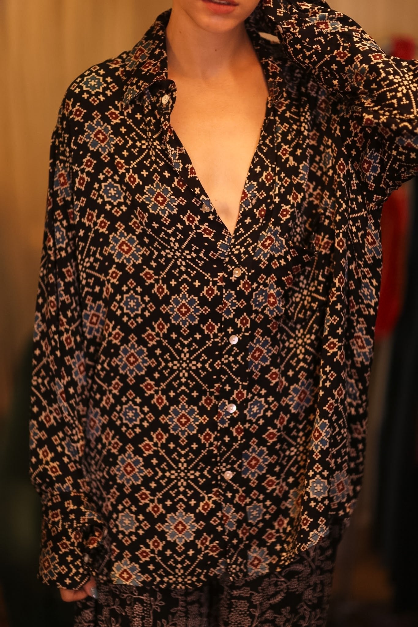 SILK BOYFRIEND SHIRT BILLIE MOKOK - MOMO STUDIO BERLIN - Berlin Concept Store - sustainable & ethical fashion
