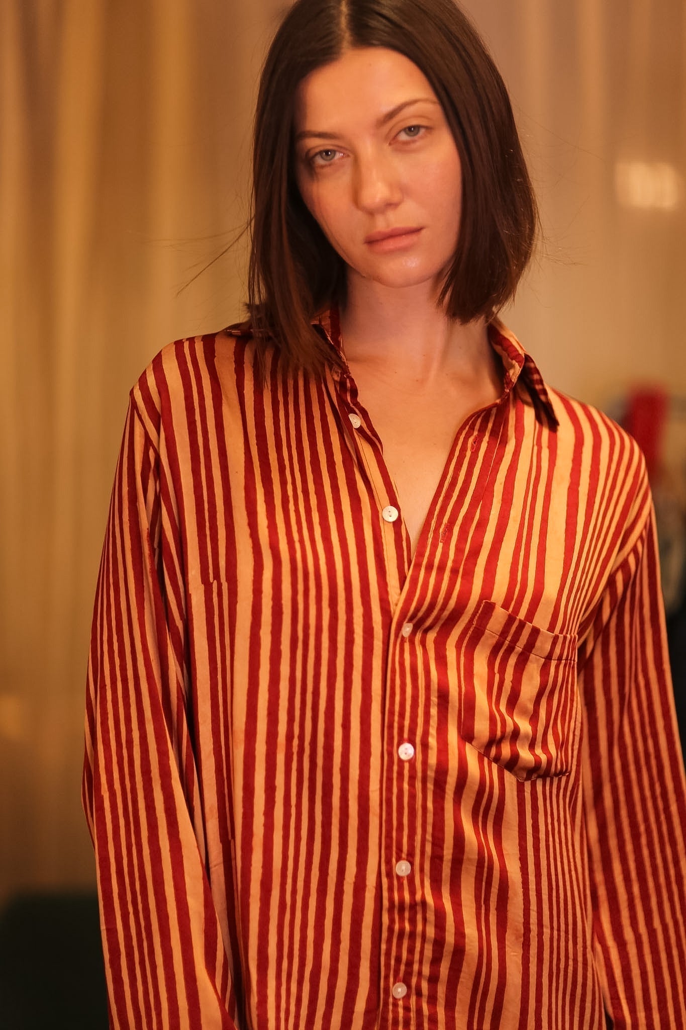 SILK BOYFRIEND SHIRT BILLIE NISIN - MOMO STUDIO BERLIN - Berlin Concept Store - sustainable & ethical fashion