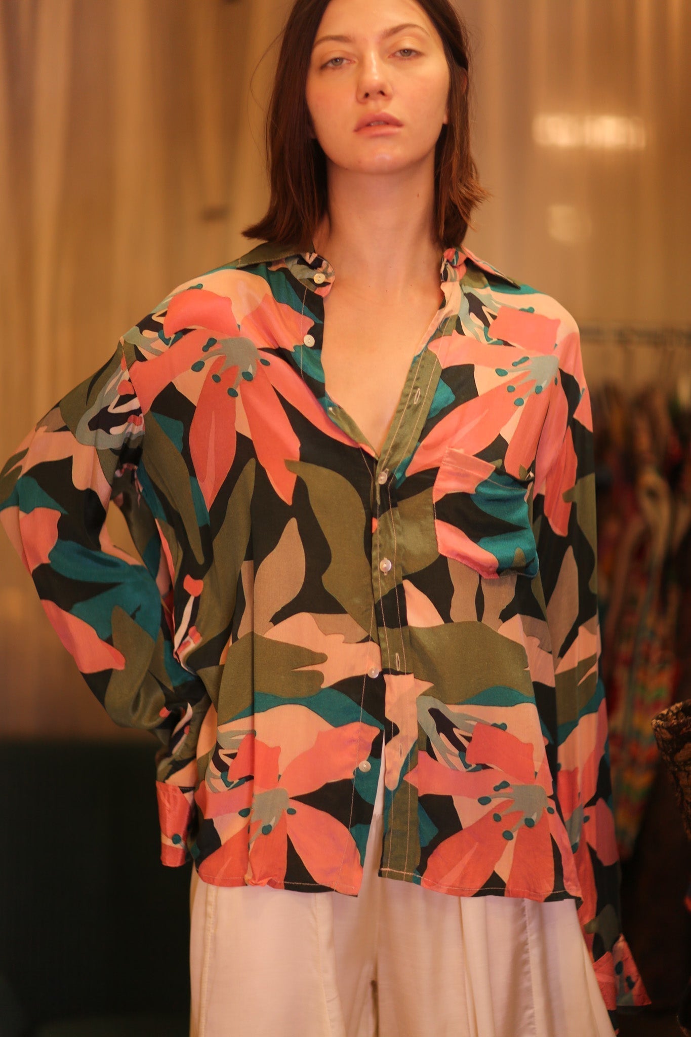 SILK BOYFRIEND SHIRT BILLIE NWAY - MOMO STUDIO BERLIN - Berlin Concept Store - sustainable & ethical fashion