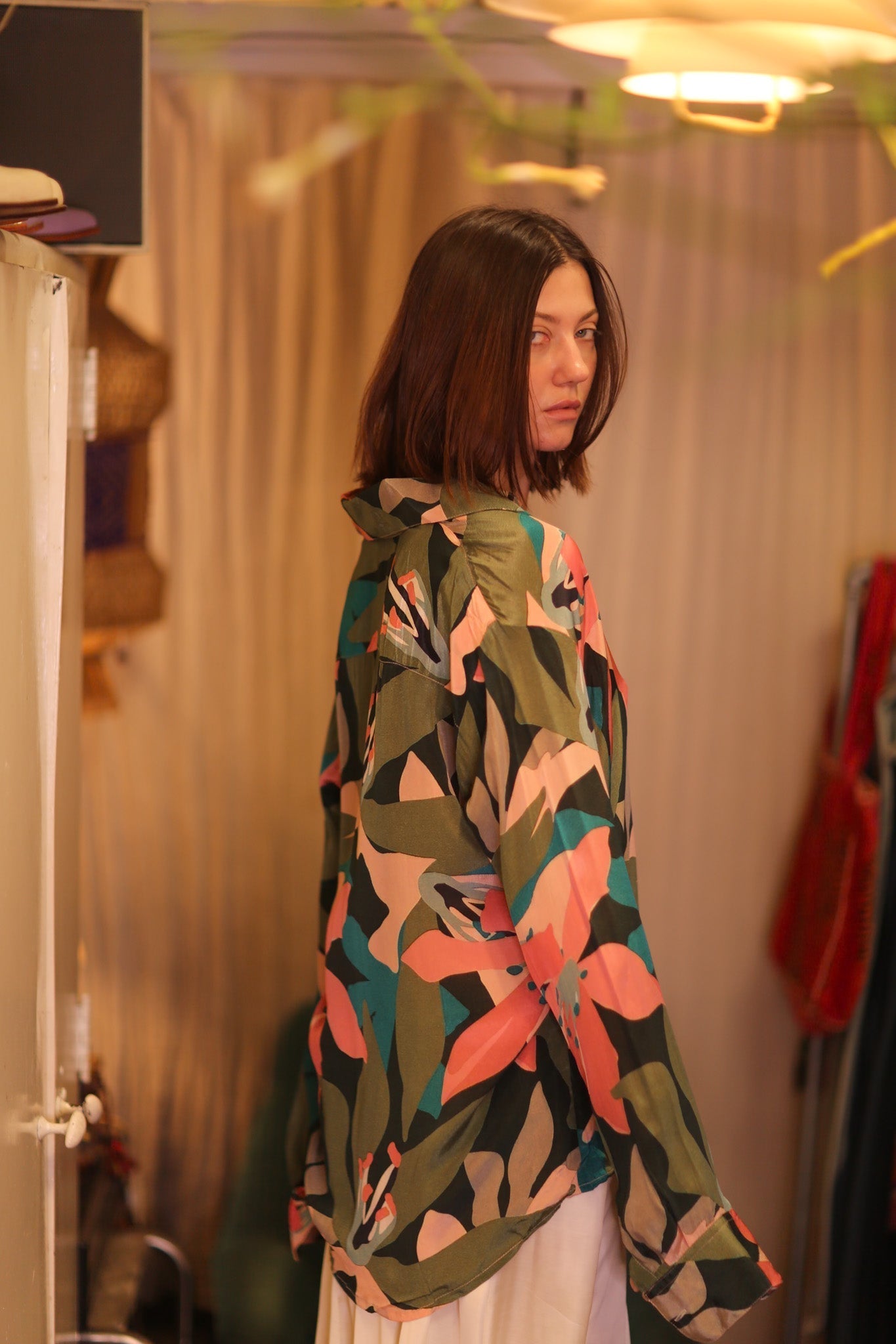 SILK BOYFRIEND SHIRT BILLIE NWAY - MOMO STUDIO BERLIN - Berlin Concept Store - sustainable & ethical fashion