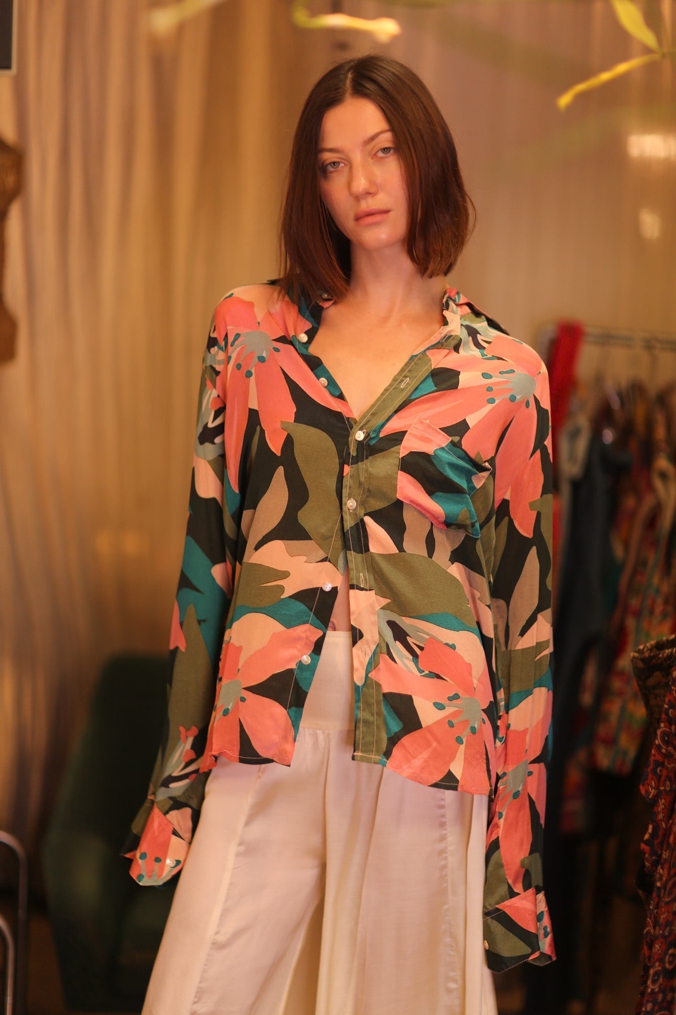 SILK BOYFRIEND SHIRT BILLIE NWAY - MOMO STUDIO BERLIN - Berlin Concept Store - sustainable & ethical fashion