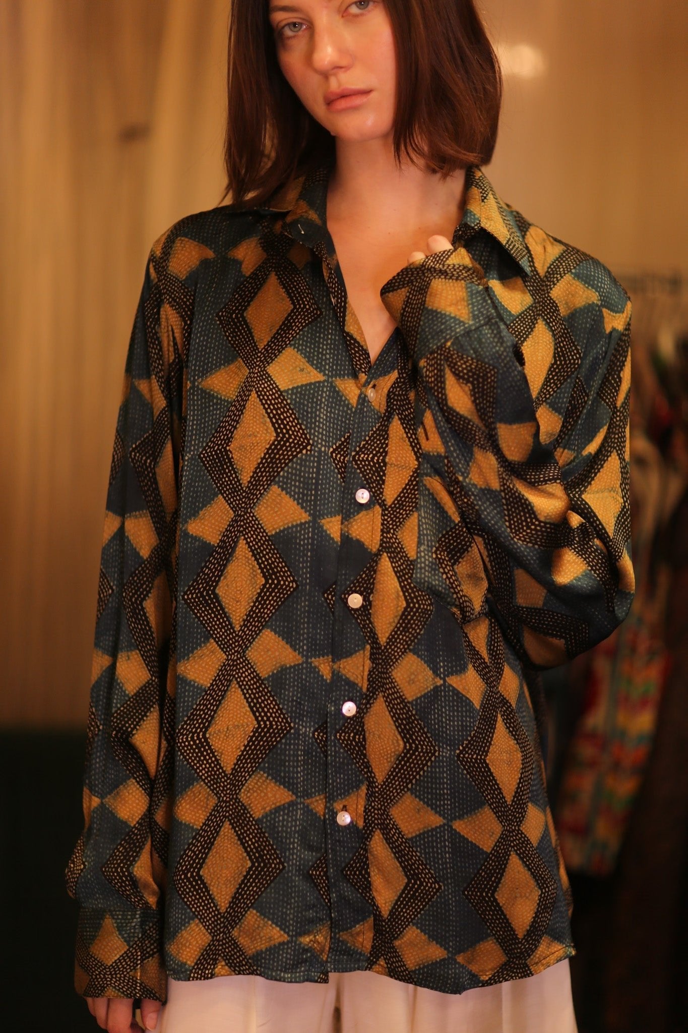 SILK BOYFRIEND SHIRT BILLIE SANWIN - MOMO STUDIO BERLIN - Berlin Concept Store - sustainable & ethical fashion
