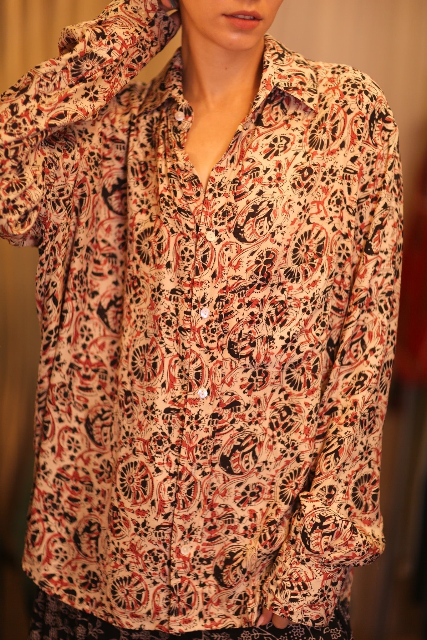 SILK BOYFRIEND SHIRT BILLIE YITLONE - MOMO STUDIO BERLIN - Berlin Concept Store - sustainable & ethical fashion