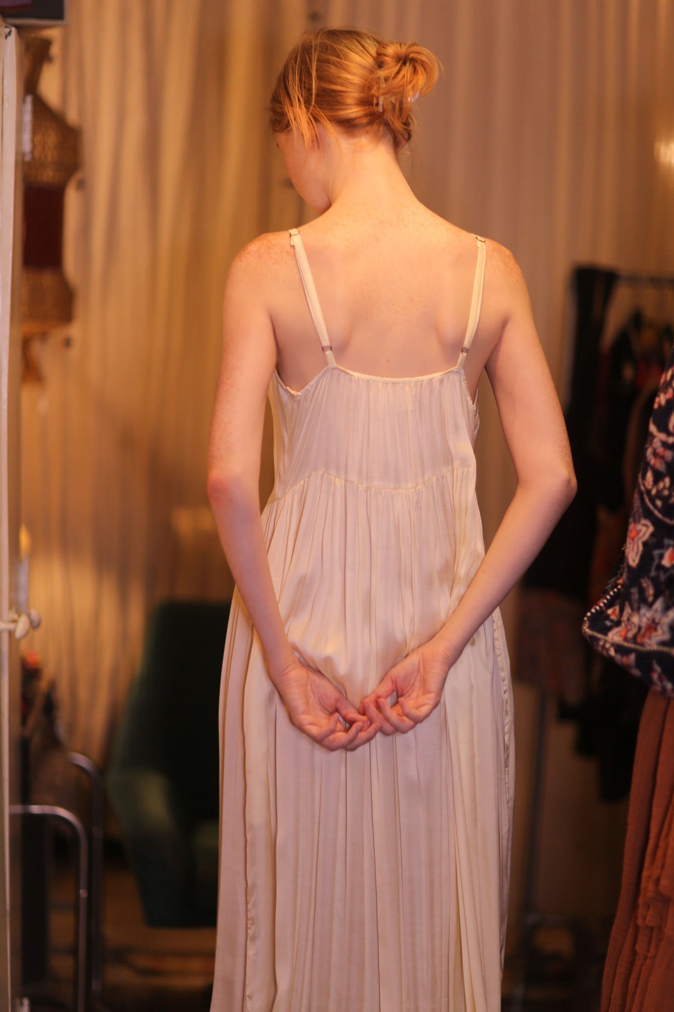SILK DRESS LILY CREAM SOLID - MOMO STUDIO BERLIN - Berlin Concept Store - sustainable & ethical fashion