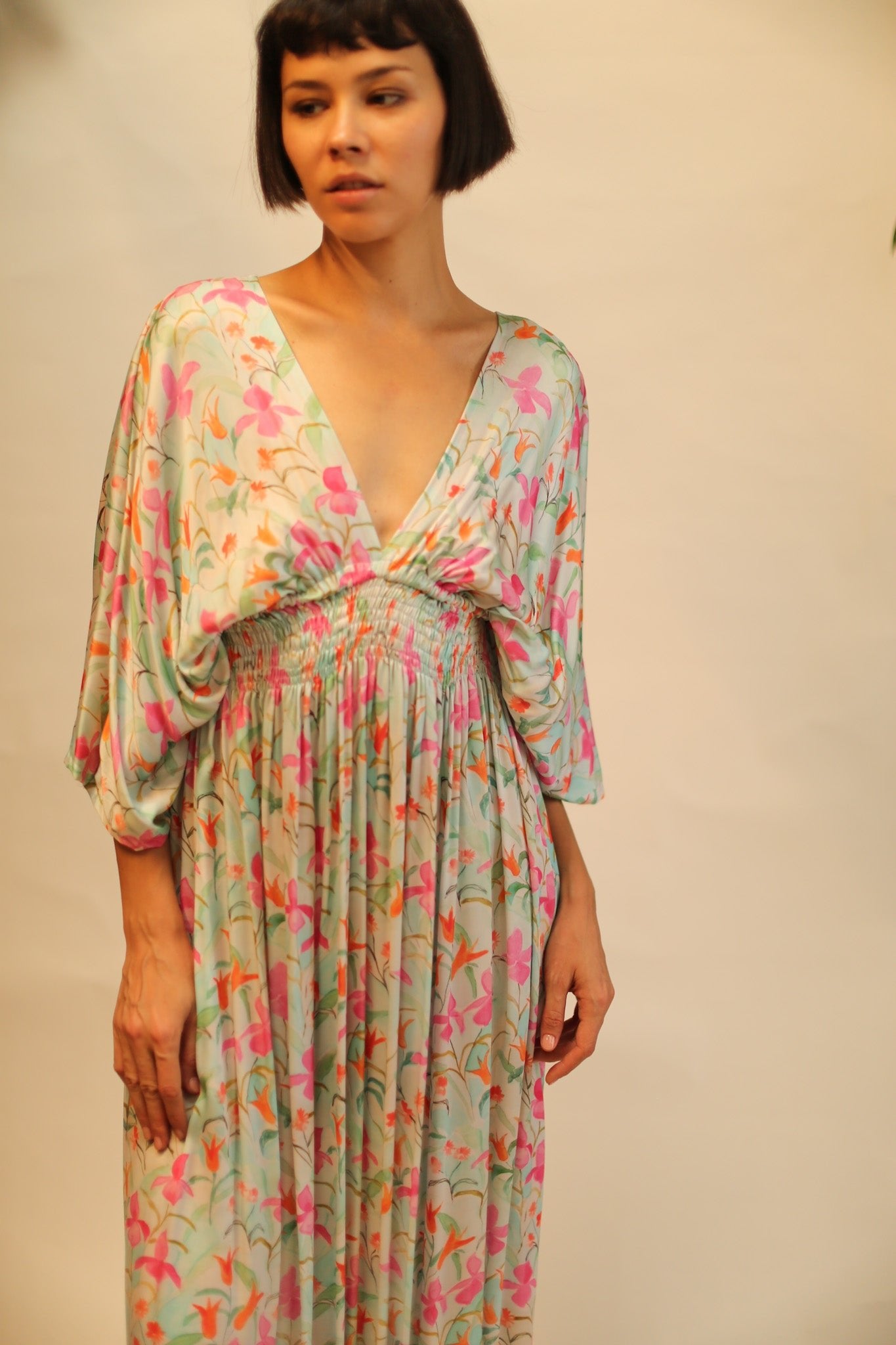 SILK DRESS PINA CREAM FLORAL - MOMO STUDIO BERLIN - Berlin Concept Store - sustainable & ethical fashion