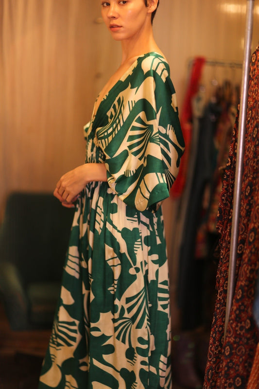 SILK DRESS ZURI ASEIN - MOMO STUDIO BERLIN - Berlin Concept Store - sustainable & ethical fashion