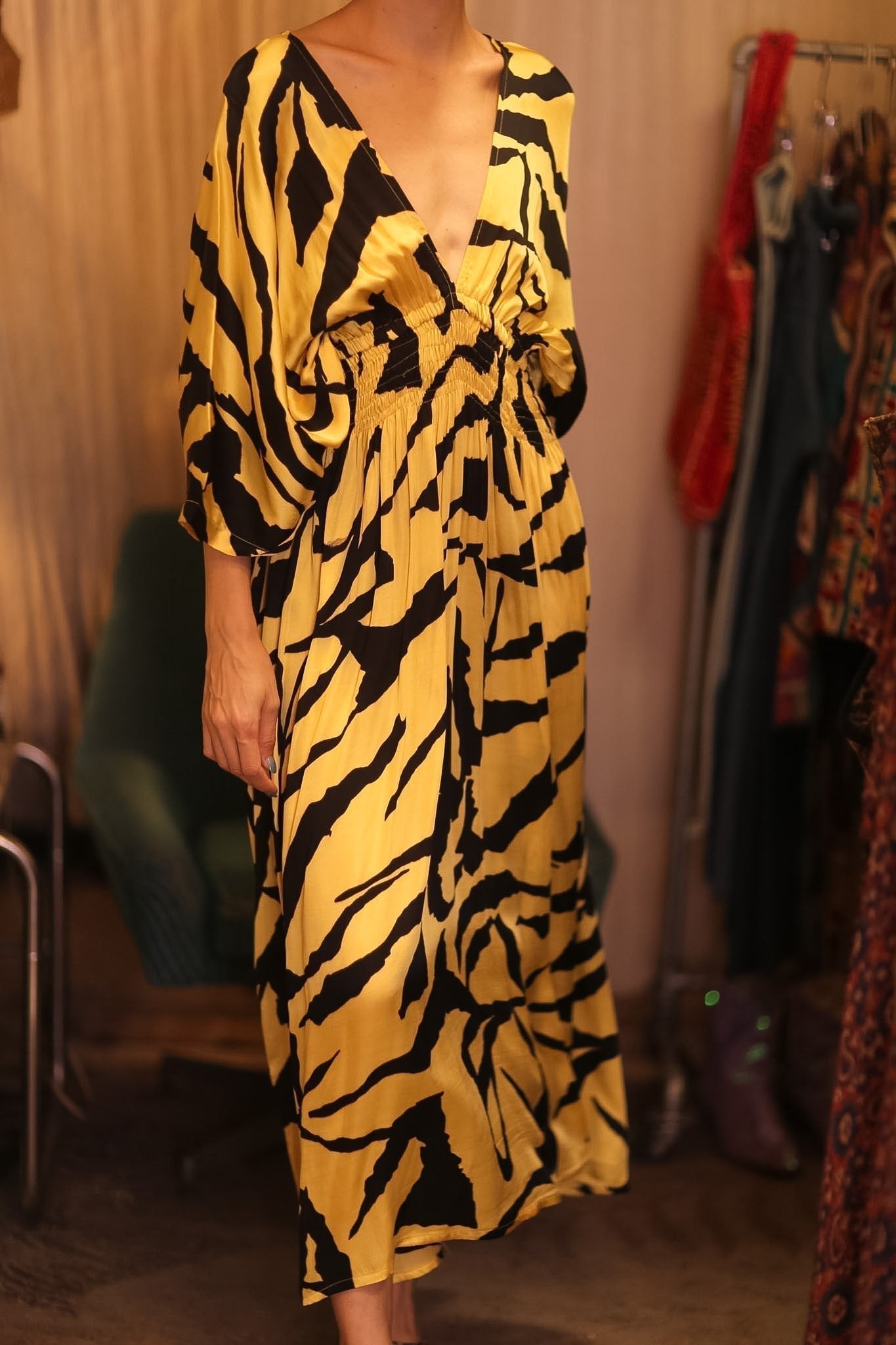 SILK DRESS ZURI WARNET - MOMO STUDIO BERLIN - Berlin Concept Store - sustainable & ethical fashion
