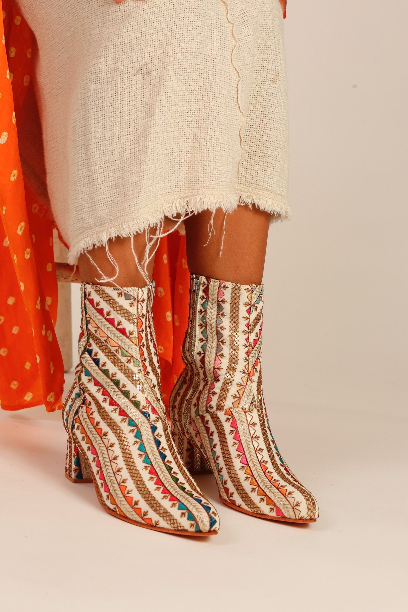 SILK EMBROIDERED BOOTS ADRA - MOMO STUDIO BERLIN - Berlin Concept Store - sustainable & ethical fashion