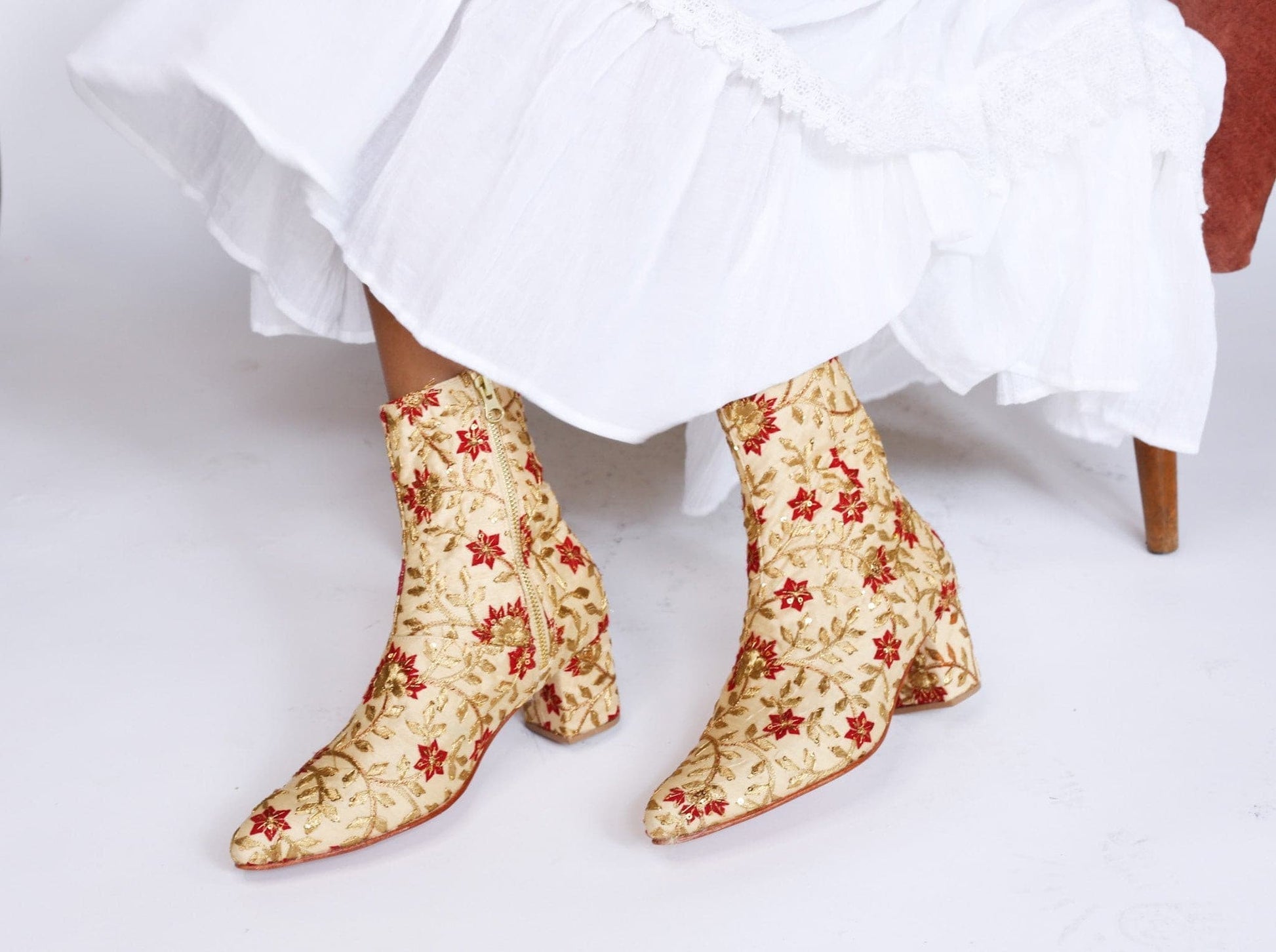 SILK EMBROIDERED BOOTS KATE - MOMO STUDIO BERLIN - Berlin Concept Store - sustainable & ethical fashion