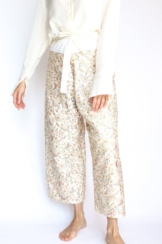 SILK EMBROIDERED FISHERMAN WRAP PANTS BELINDA - MOMO STUDIO BERLIN - Berlin Concept Store - sustainable & ethical fashion