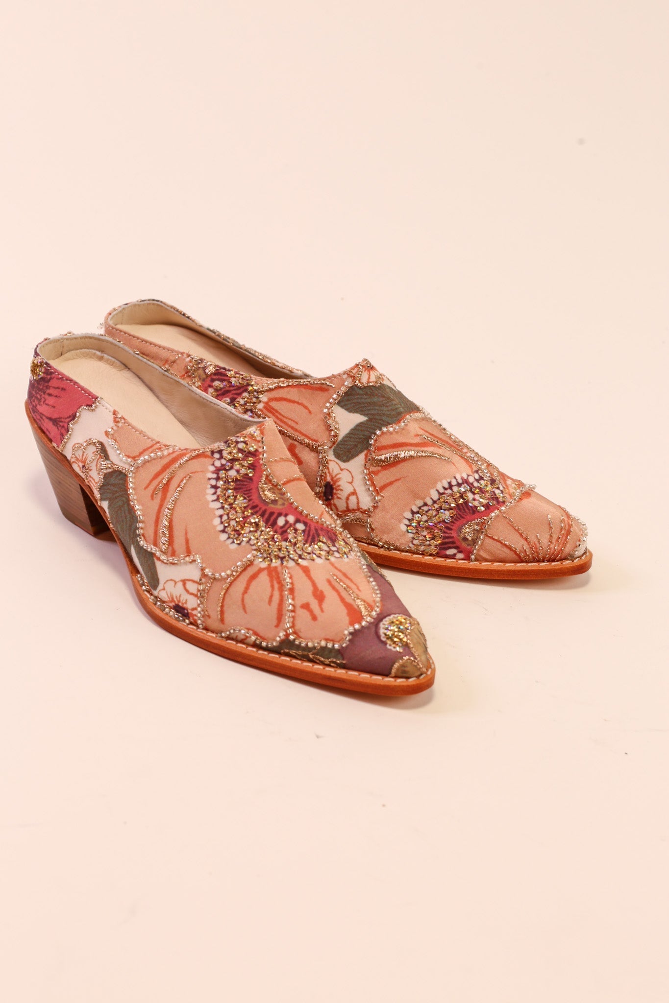 SILK EMBROIDERED MULES LINA - MOMO STUDIO BERLIN - Berlin Concept Store - sustainable & ethical fashion