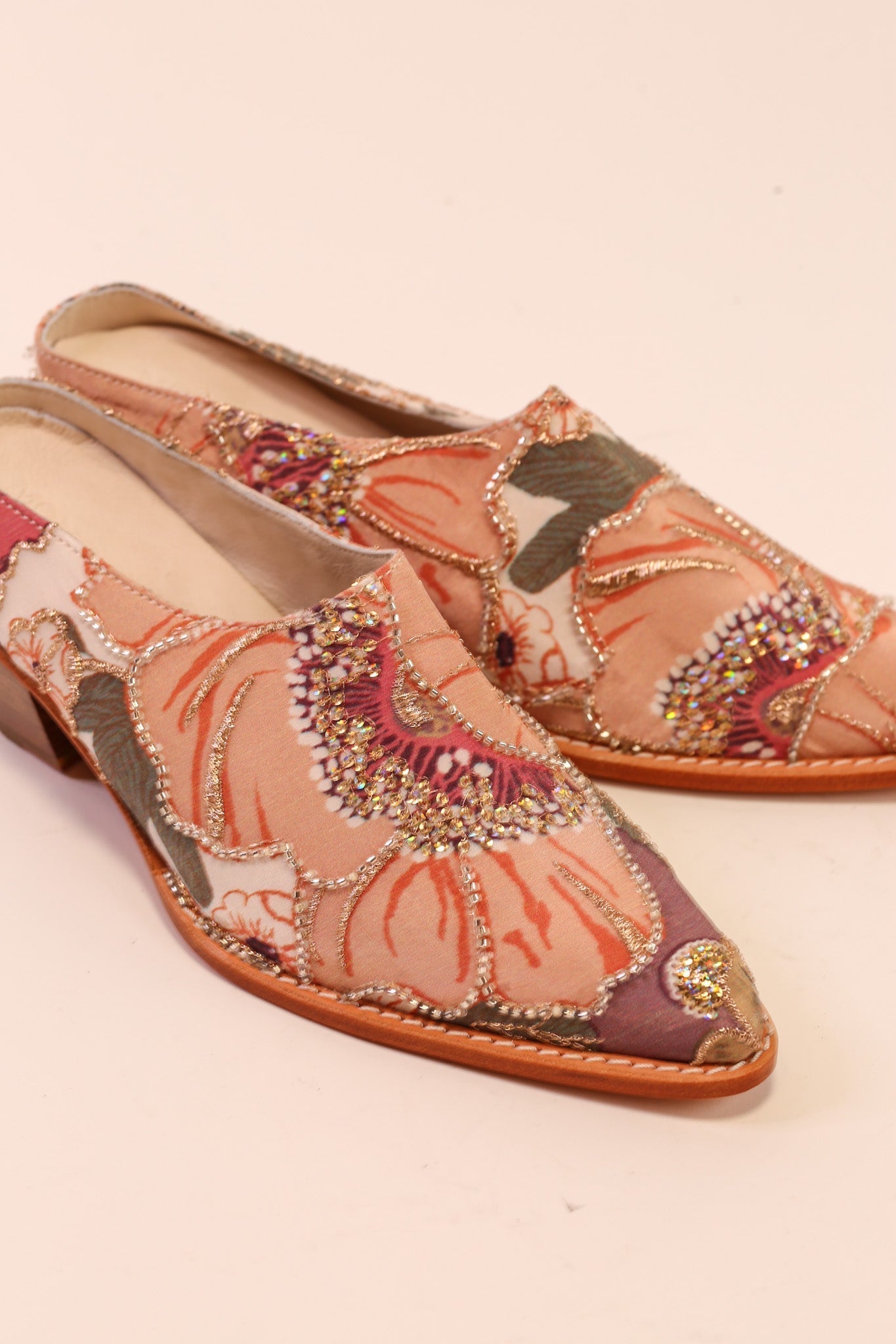 SILK EMBROIDERED MULES LINA - MOMO STUDIO BERLIN - Berlin Concept Store - sustainable & ethical fashion