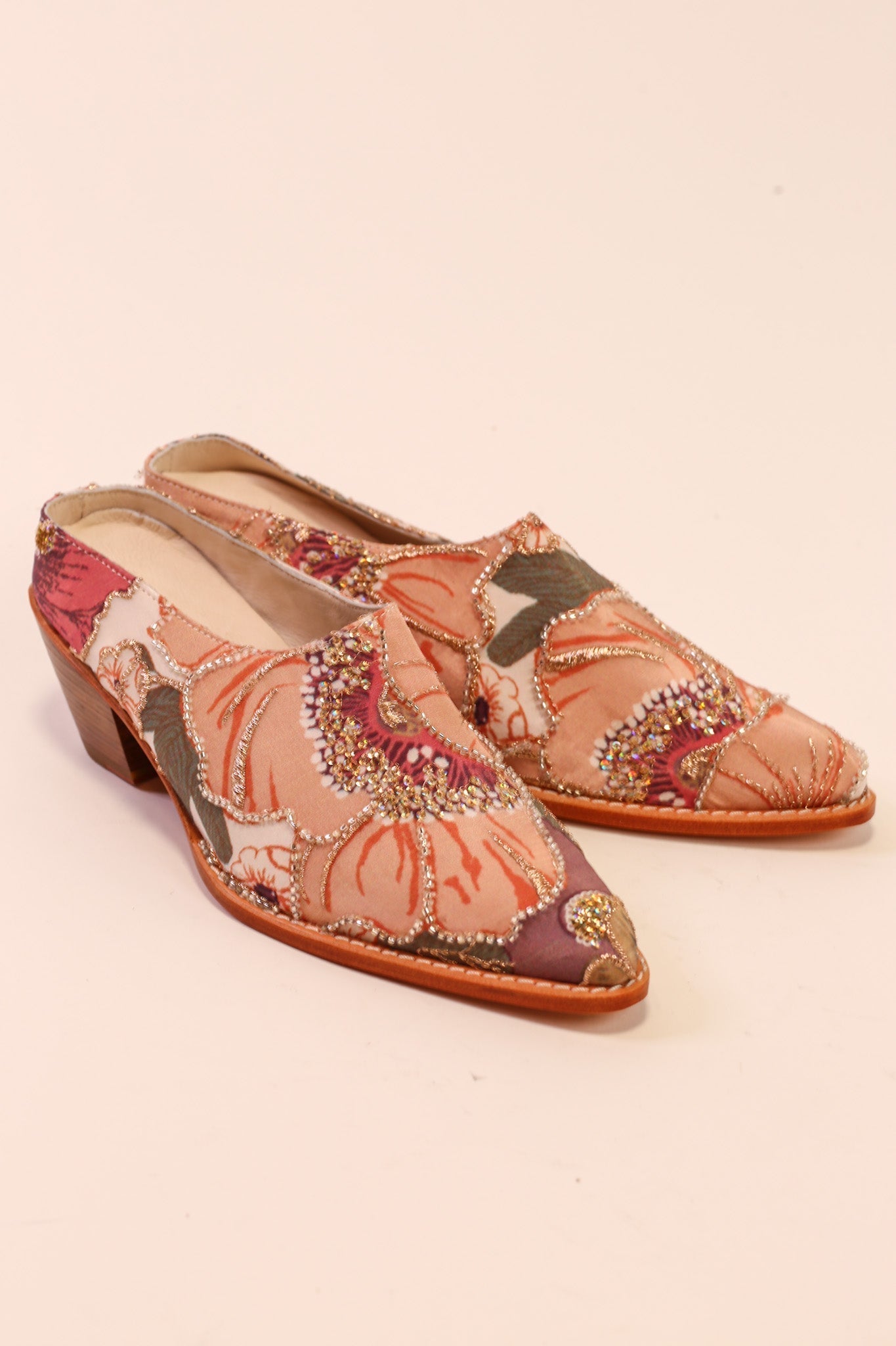 SILK EMBROIDERED MULES LINA - MOMO STUDIO BERLIN - Berlin Concept Store - sustainable & ethical fashion