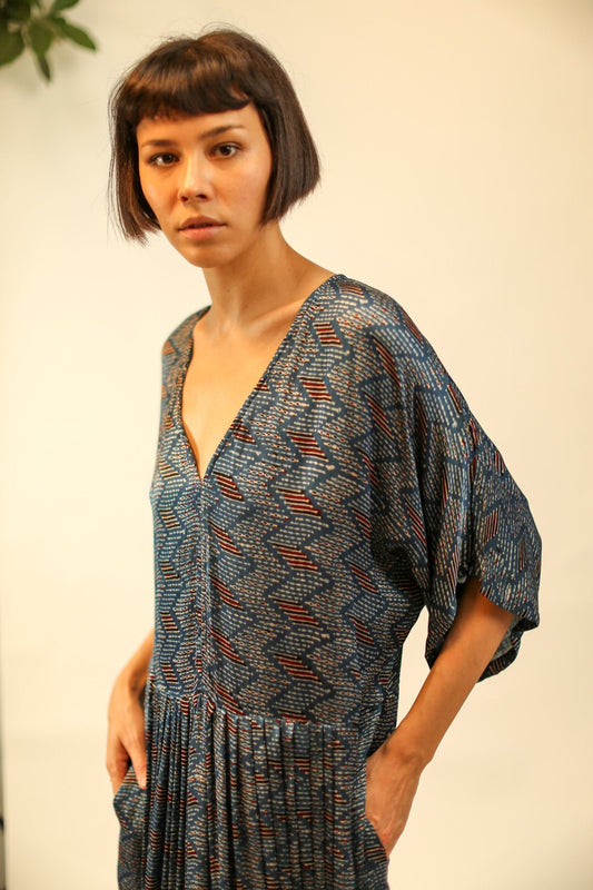 SILK KAFTAN DRESS LIA - MOMO STUDIO BERLIN - Berlin Concept Store - sustainable & ethical fashion