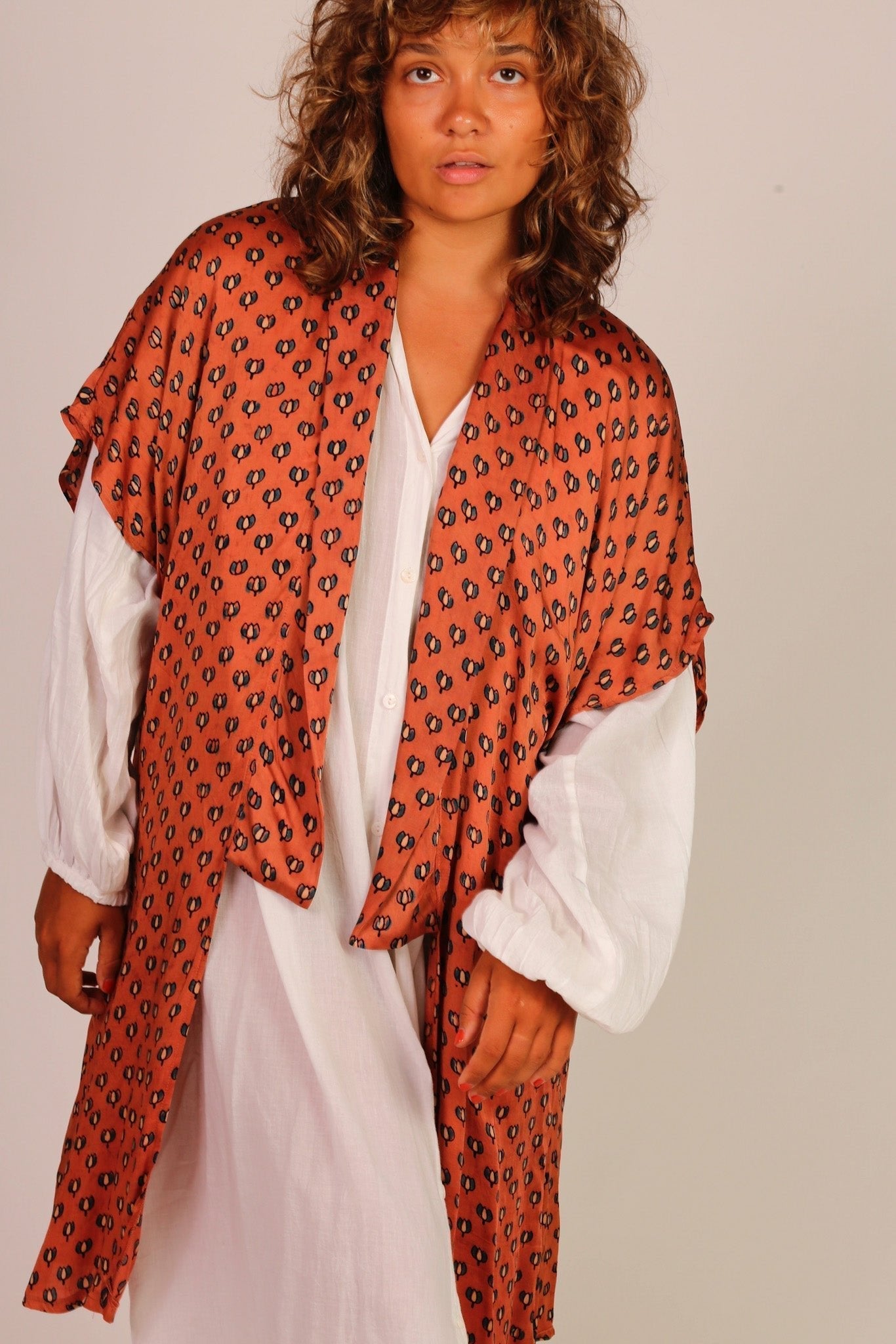 SILK KIMONO ANNIKA - MOMO STUDIO BERLIN - Berlin Concept Store - sustainable & ethical fashion