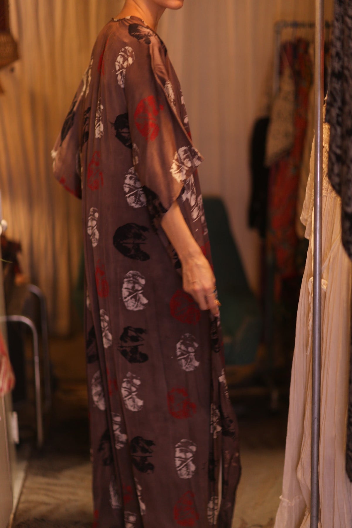 SILK LONG KIMONO WITH BELT NIKO - MOMO STUDIO BERLIN - Berlin Concept Store - sustainable & ethical fashion