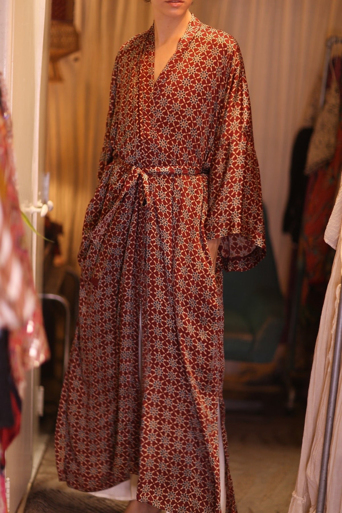 SILK LONG KIMONO WITH BELT UNI - MOMO STUDIO BERLIN - Berlin Concept Store - sustainable & ethical fashion