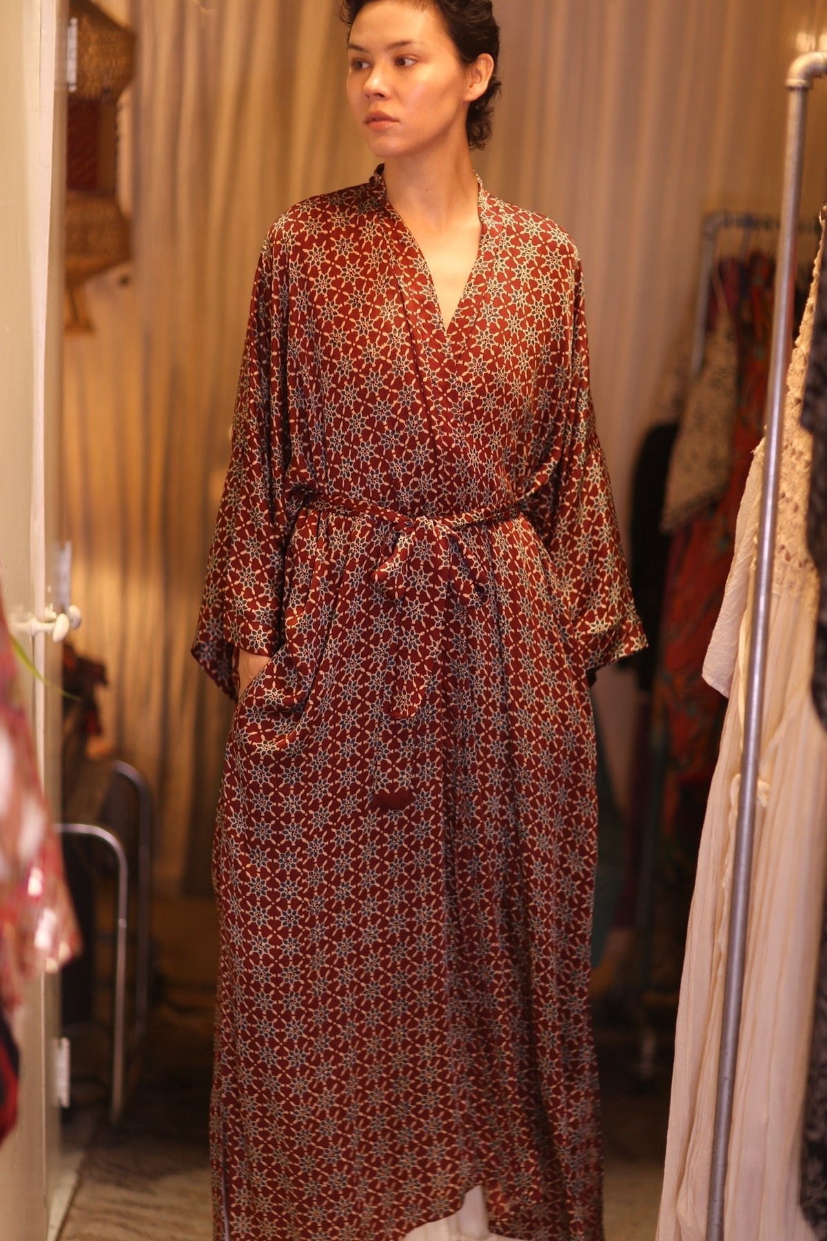 SILK LONG KIMONO WITH BELT UNI - MOMO STUDIO BERLIN - Berlin Concept Store - sustainable & ethical fashion