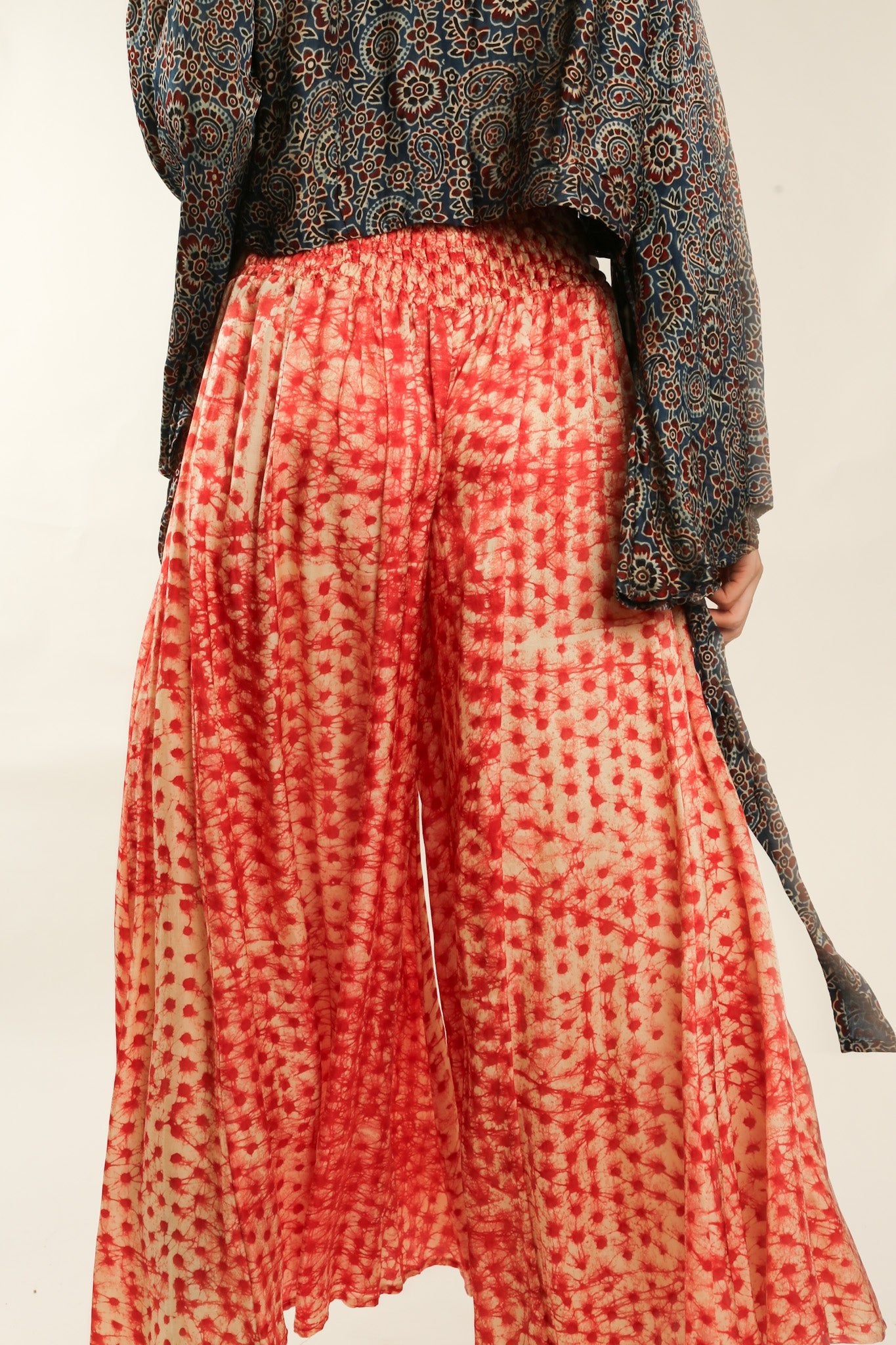 SILK PINK DOT WIDE LEG PANTS - MOMO STUDIO BERLIN - Berlin Concept Store - sustainable & ethical fashion