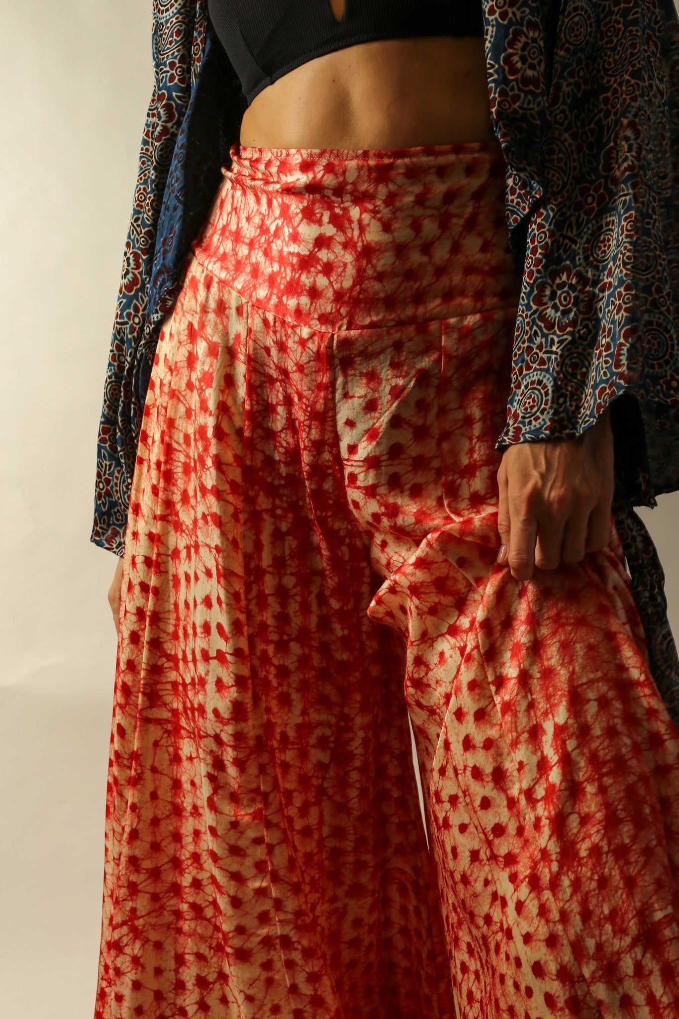 SILK PINK DOT WIDE LEG PANTS - MOMO STUDIO BERLIN - Berlin Concept Store - sustainable & ethical fashion