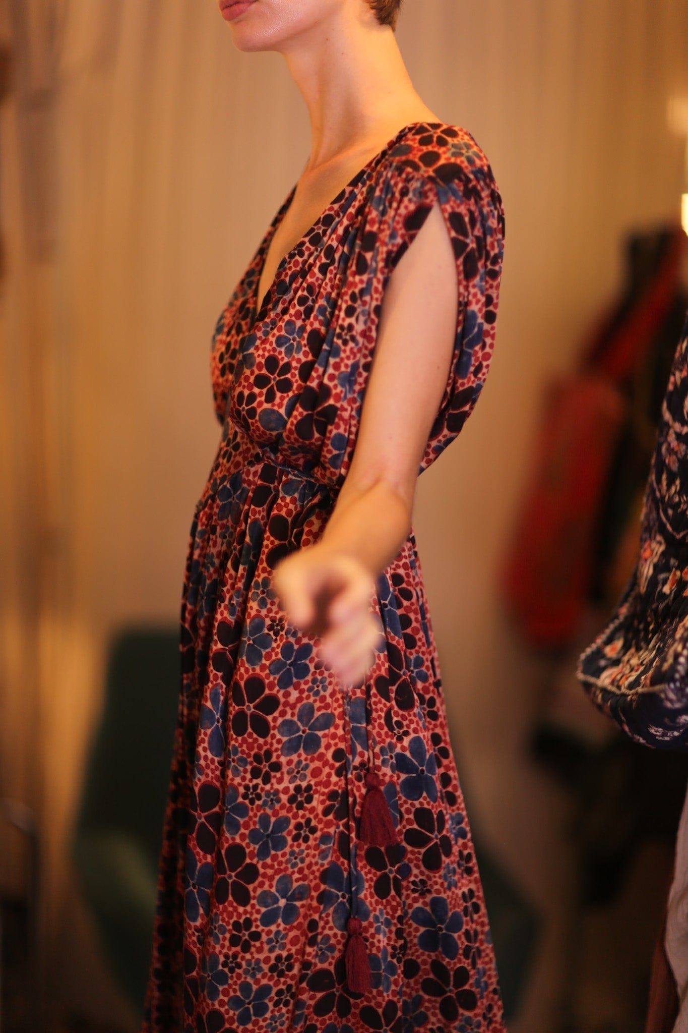 SILK VICTORIA DRESS FRANGIPANI - MOMO STUDIO BERLIN - Berlin Concept Store - sustainable & ethical fashion