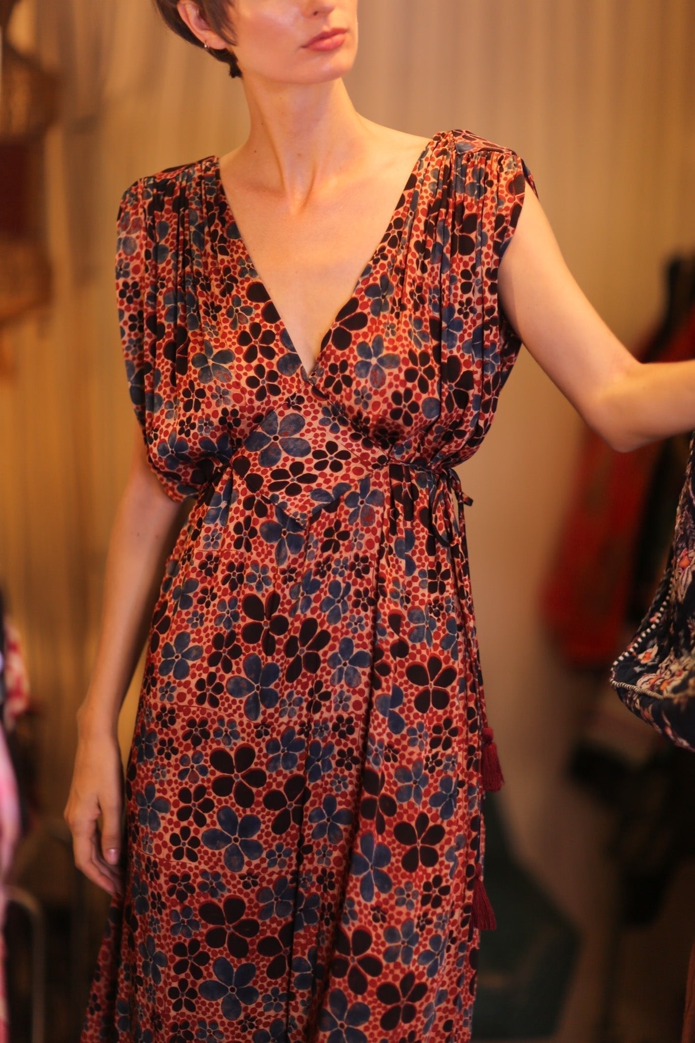 SILK VICTORIA DRESS FRANGIPANI - MOMO STUDIO BERLIN - Berlin Concept Store - sustainable & ethical fashion
