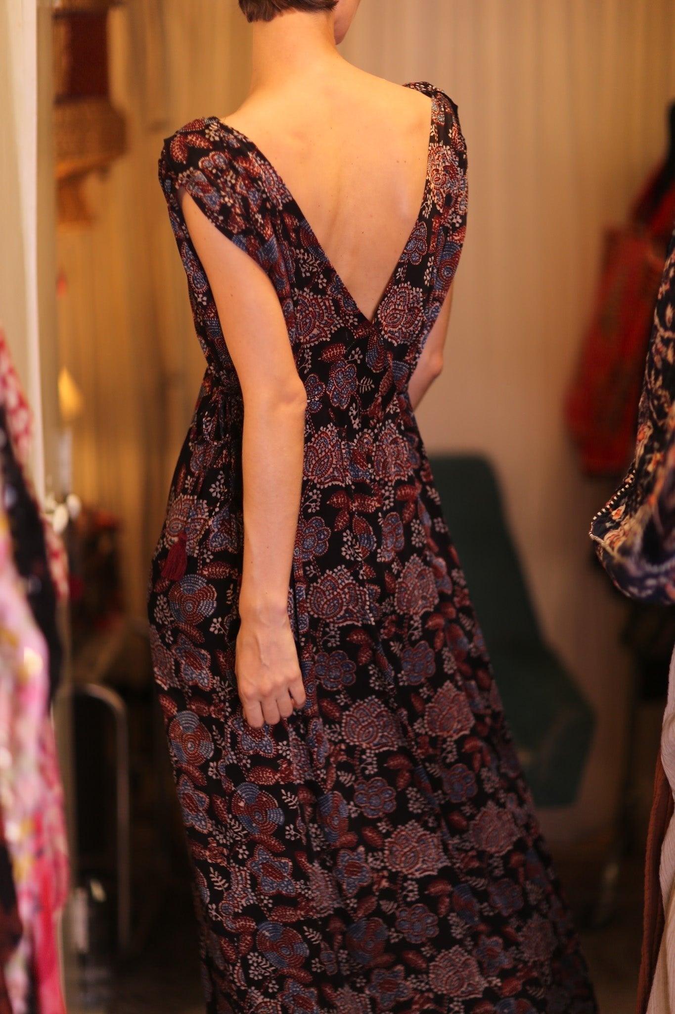 SILK VICTORIA DRESS NOIRBLOOM - MOMO STUDIO BERLIN - Berlin Concept Store - sustainable & ethical fashion