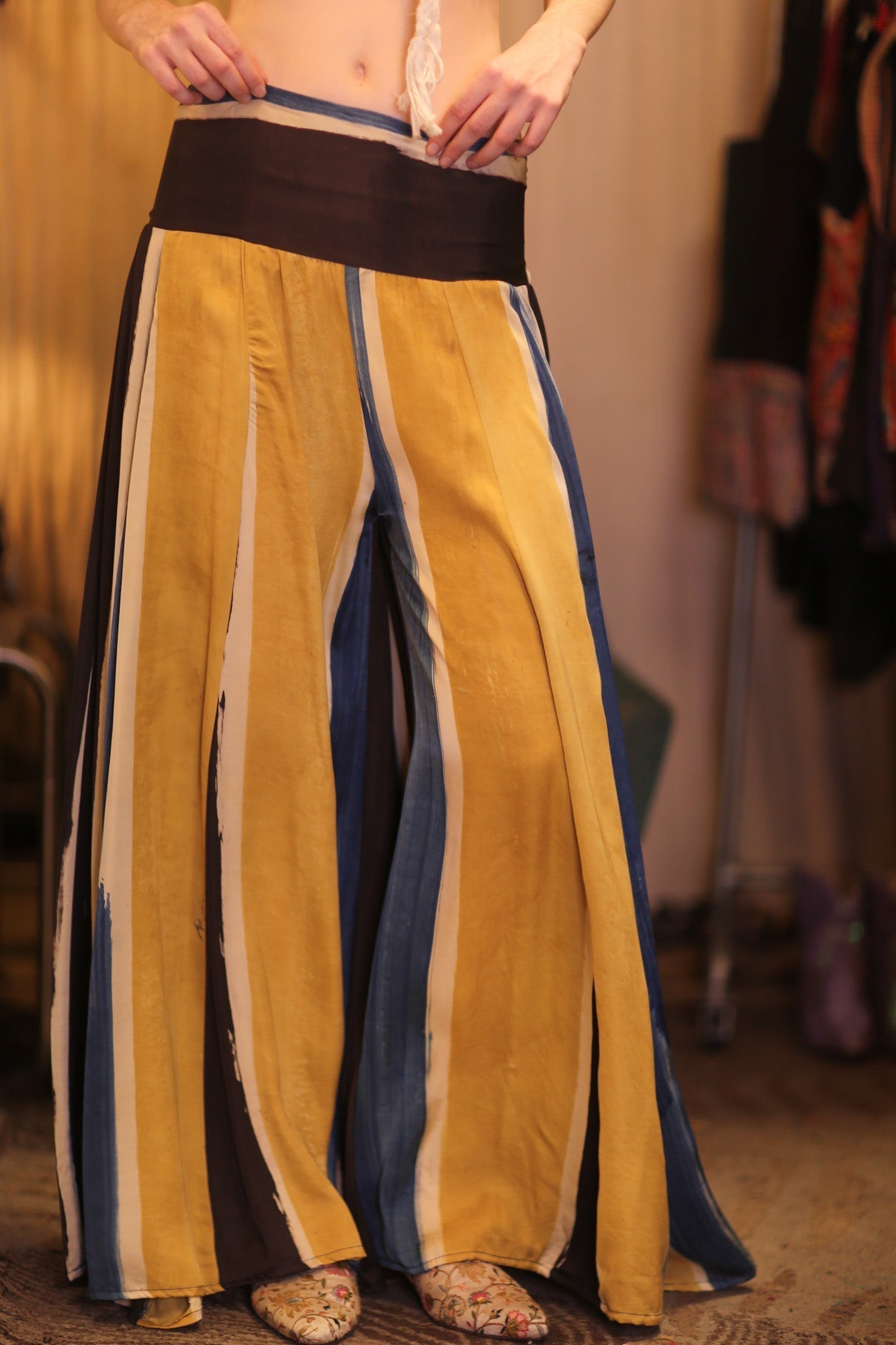 SILK WIDE LEG LONG PANT BEACH VIDE - BANGKOK TAILOR CLOTHING STORE - HANDMADE CLOTHING
