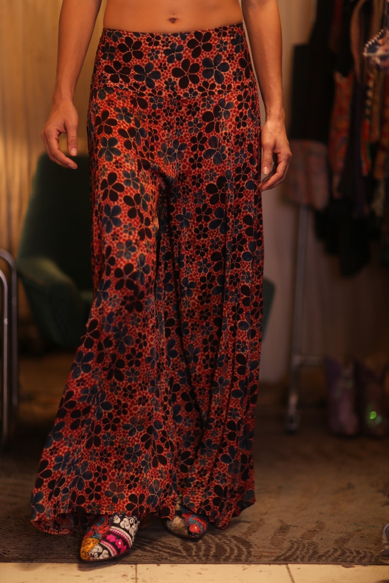 SILK WIDE LEG PANTS FRANGIPANI - BANGKOK TAILOR CLOTHING STORE - HANDMADE CLOTHING