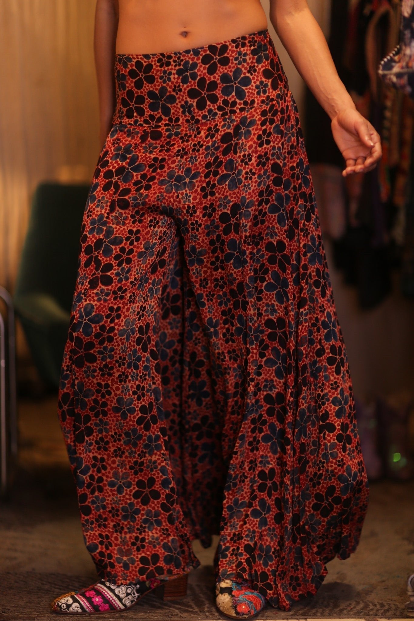 SILK WIDE LEG PANTS FRANGIPANI - BANGKOK TAILOR CLOTHING STORE - HANDMADE CLOTHING