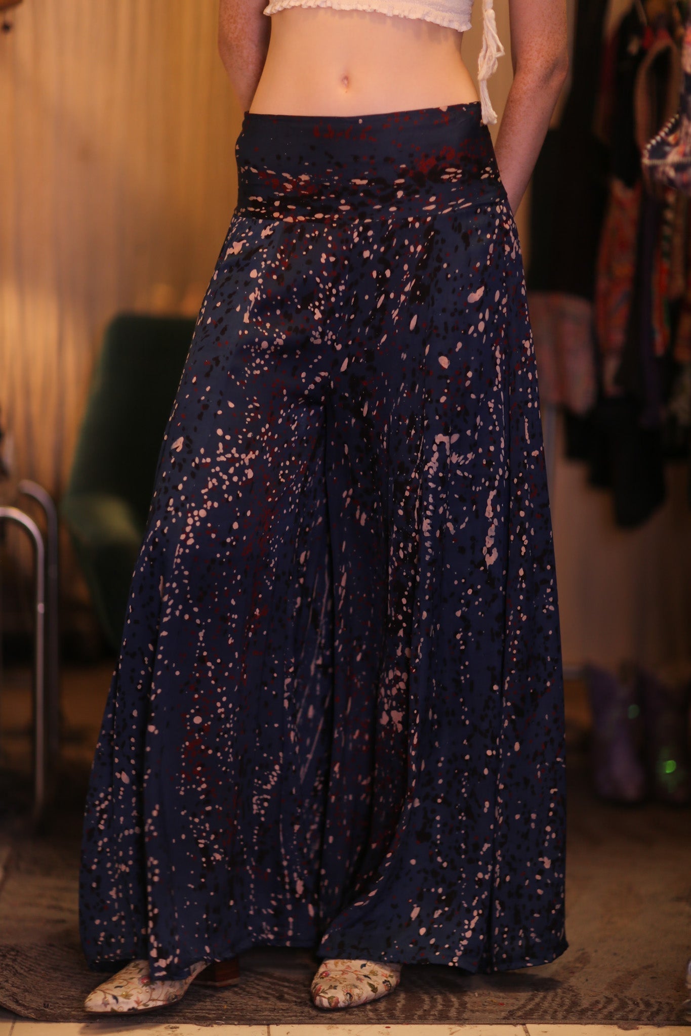 SILK WIDE LEGS LONG PANTS RUBY STARRY - MOMO STUDIO BERLIN - Berlin Concept Store - sustainable & ethical fashion