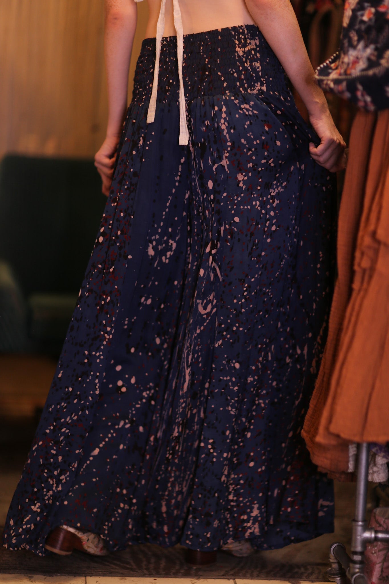 SILK WIDE LEGS LONG PANTS RUBY STARRY - MOMO STUDIO BERLIN - Berlin Concept Store - sustainable & ethical fashion