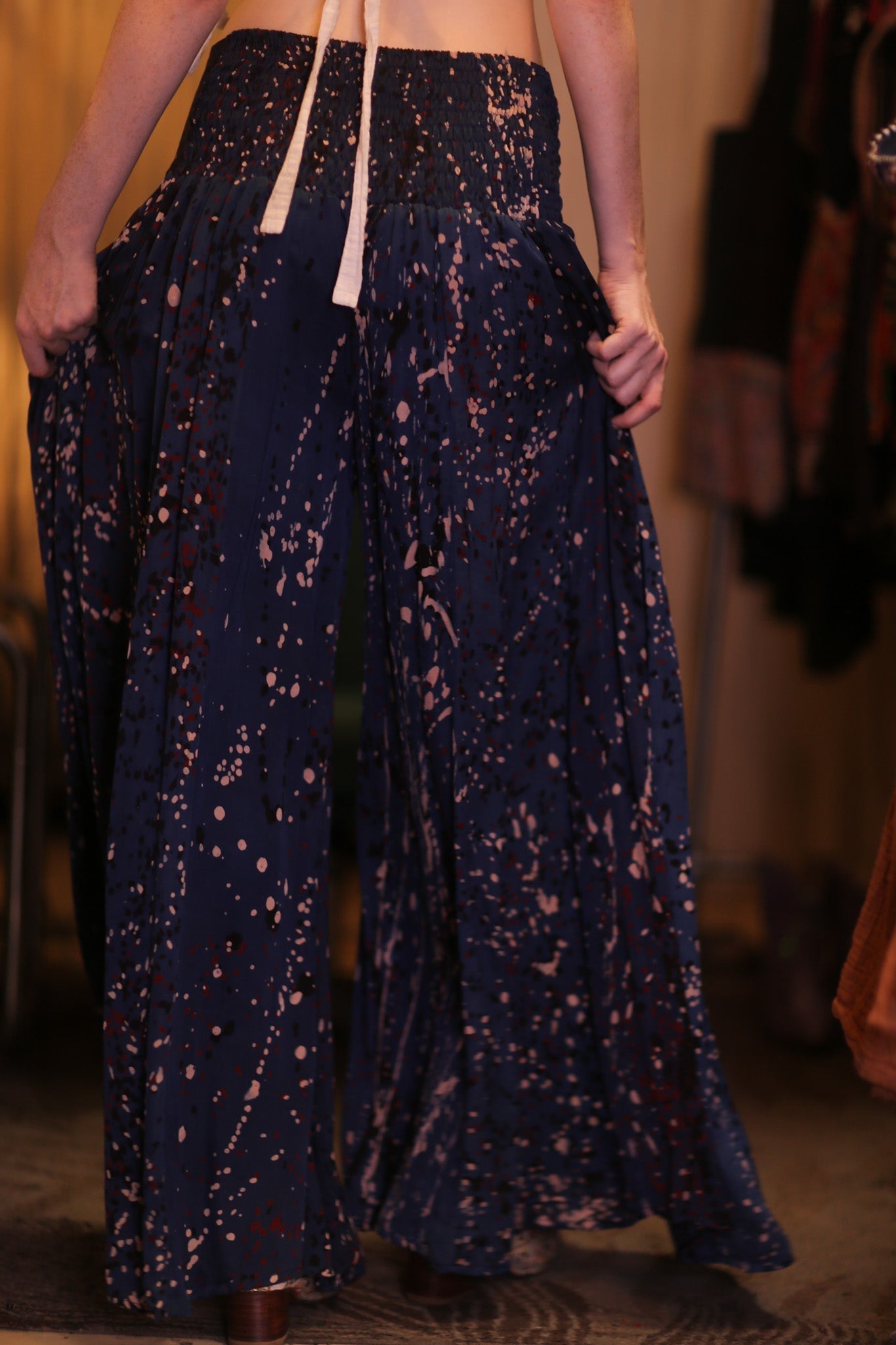 SILK WIDE LEGS LONG PANTS RUBY STARRY - MOMO STUDIO BERLIN - Berlin Concept Store - sustainable & ethical fashion
