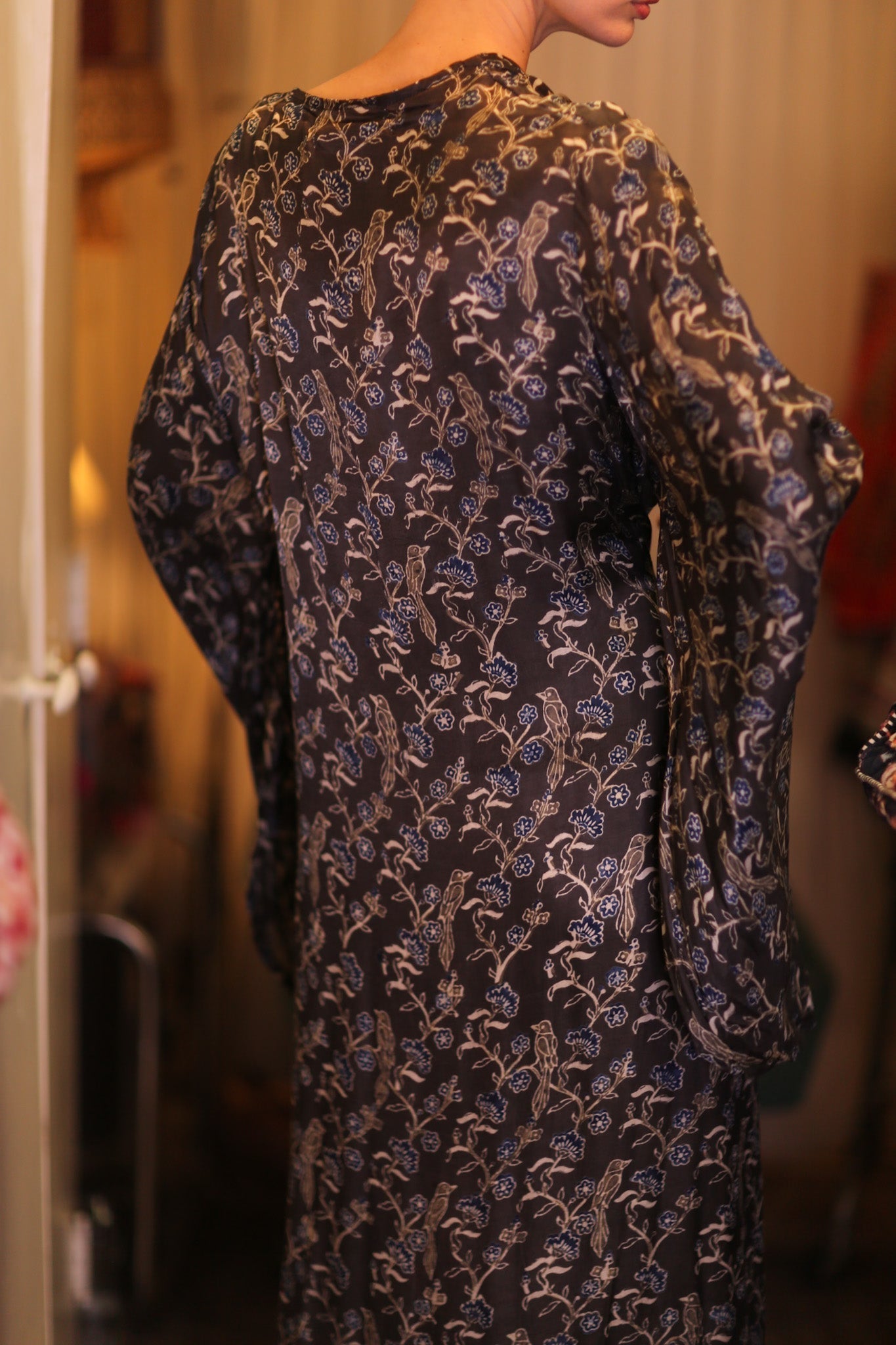 SILK WING KIMONO PINA BLUEBIRD - MOMO STUDIO BERLIN - Berlin Concept Store - sustainable & ethical fashion
