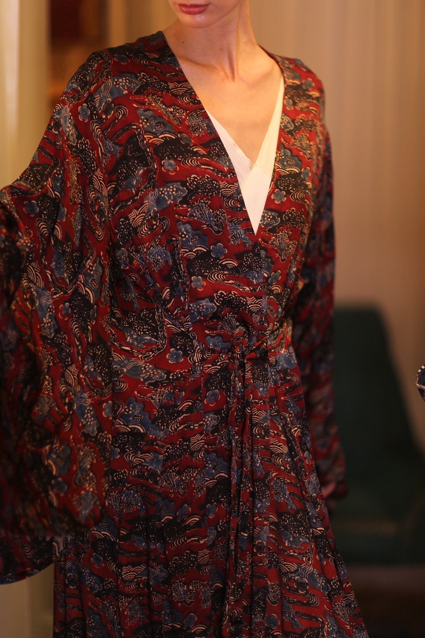 SILK WING KIMONO PINA CHIOE - MOMO STUDIO BERLIN - Berlin Concept Store - sustainable & ethical fashion