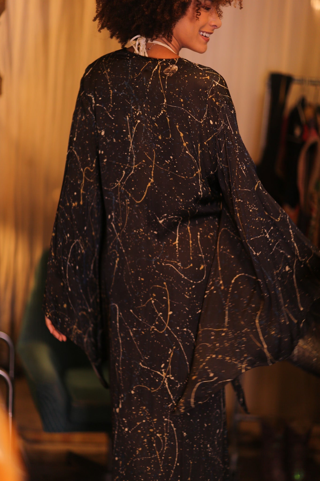 SILK WING KIMONO PINA COMETS - MOMO STUDIO BERLIN - Berlin Concept Store - sustainable & ethical fashion