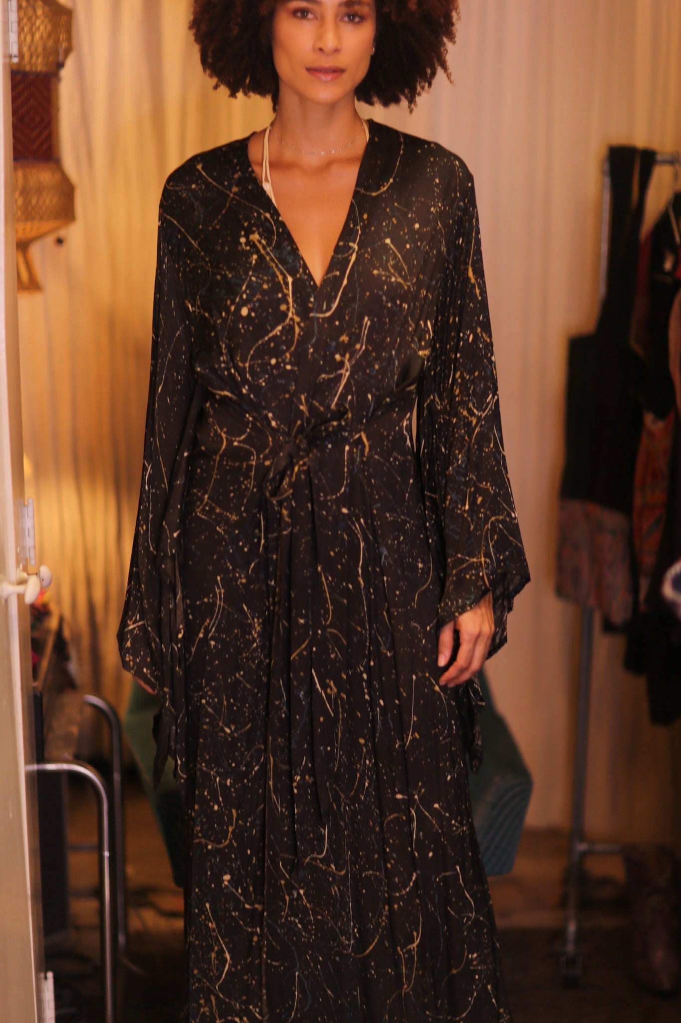 SILK WING KIMONO PINA COMETS - MOMO STUDIO BERLIN - Berlin Concept Store - sustainable & ethical fashion