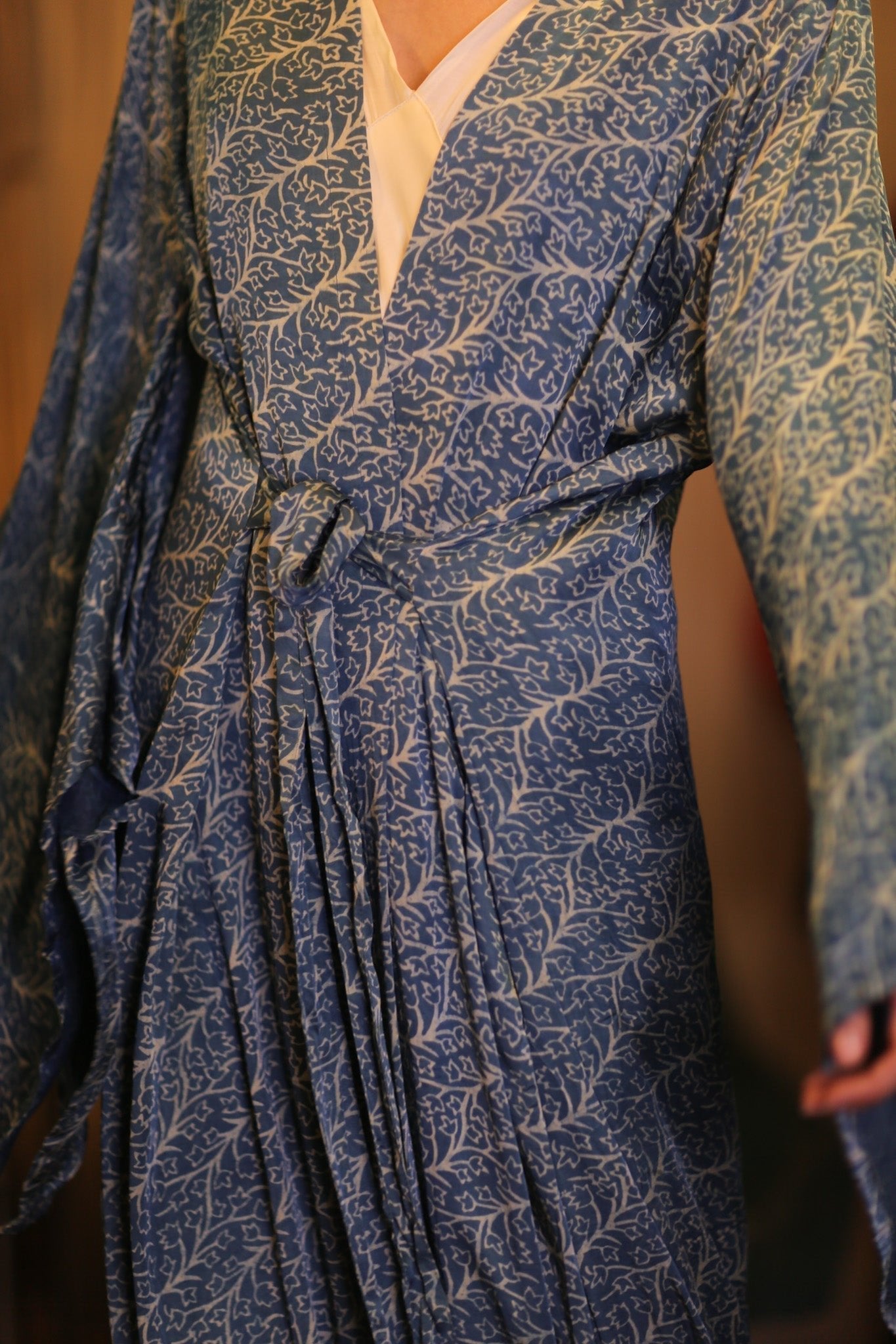 SILK WING KIMONO PINA CORAL - MOMO STUDIO BERLIN - Berlin Concept Store - sustainable & ethical fashion