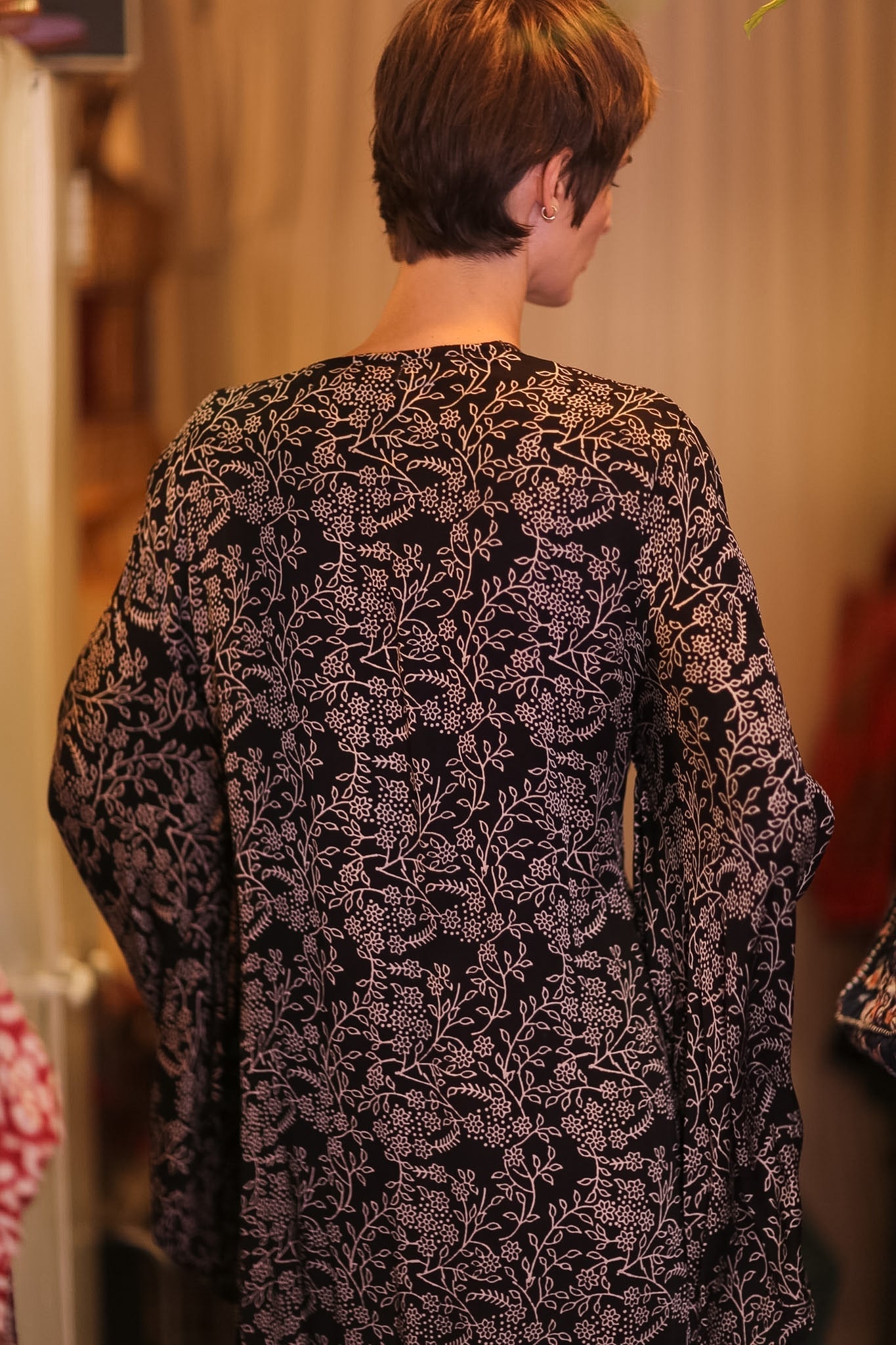 SILK WING KIMONO PINA FLORAL - MOMO STUDIO BERLIN - Berlin Concept Store - sustainable & ethical fashion