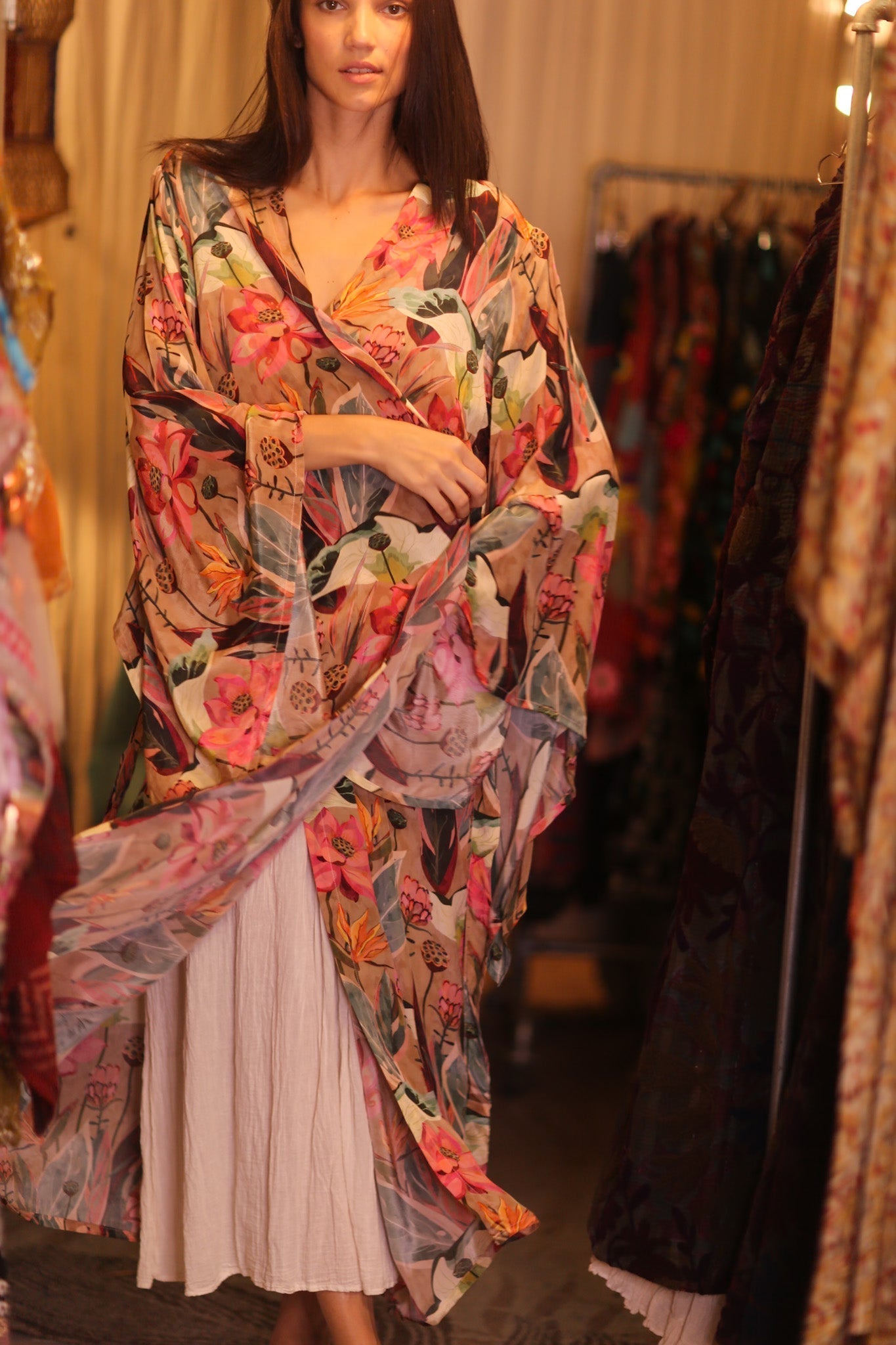 SILK WING KIMONO PINA FLORAL PINKY - MOMO STUDIO BERLIN - Berlin Concept Store - sustainable & ethical fashion