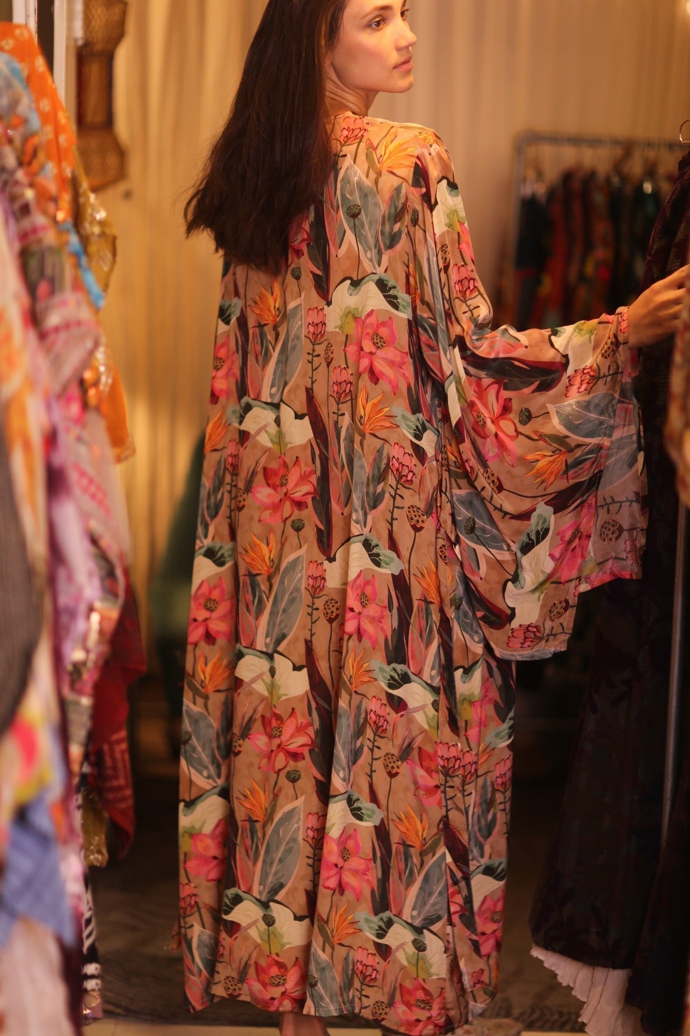 SILK WING KIMONO PINA FLORAL PINKY - MOMO STUDIO BERLIN - Berlin Concept Store - sustainable & ethical fashion