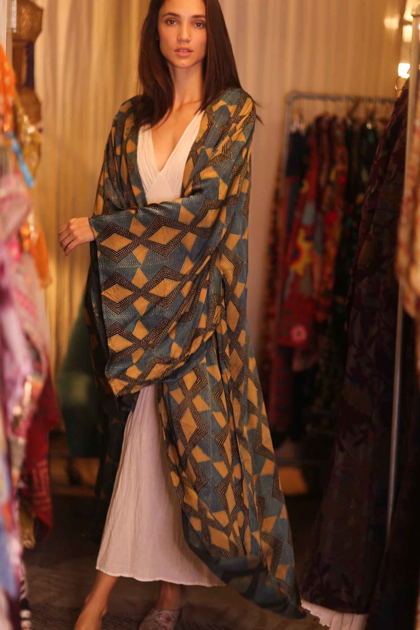 SILK WING KIMONO PINA GOLDEN QUADRANGLE - MOMO STUDIO BERLIN - Berlin Concept Store - sustainable & ethical fashion
