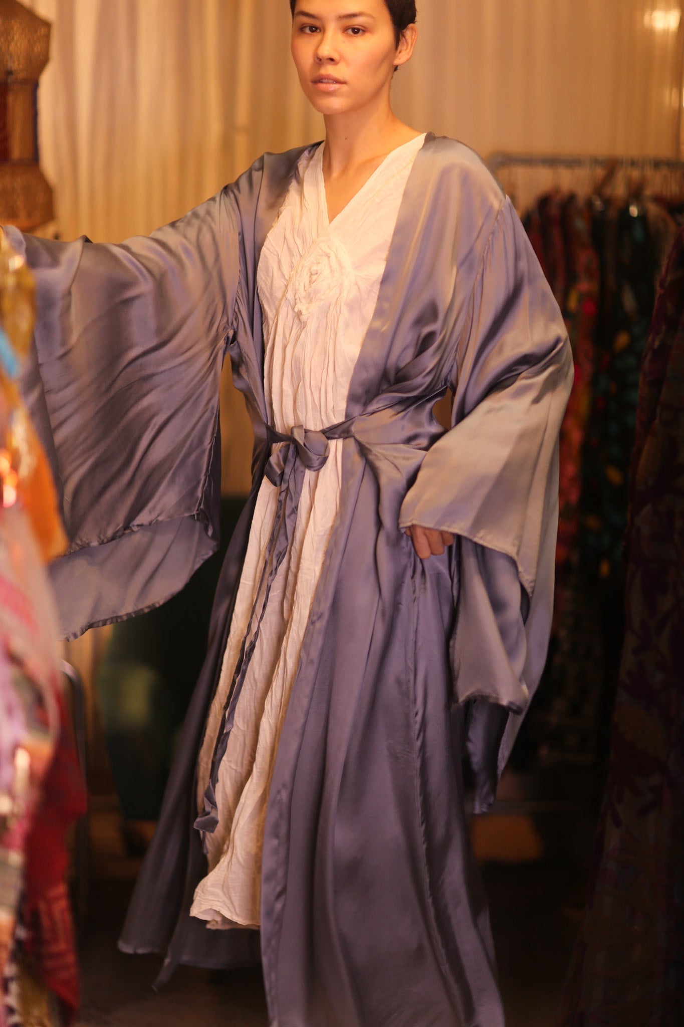 SILK WING KIMONO PINA HAIRY - MOMO STUDIO BERLIN - Berlin Concept Store - sustainable & ethical fashion