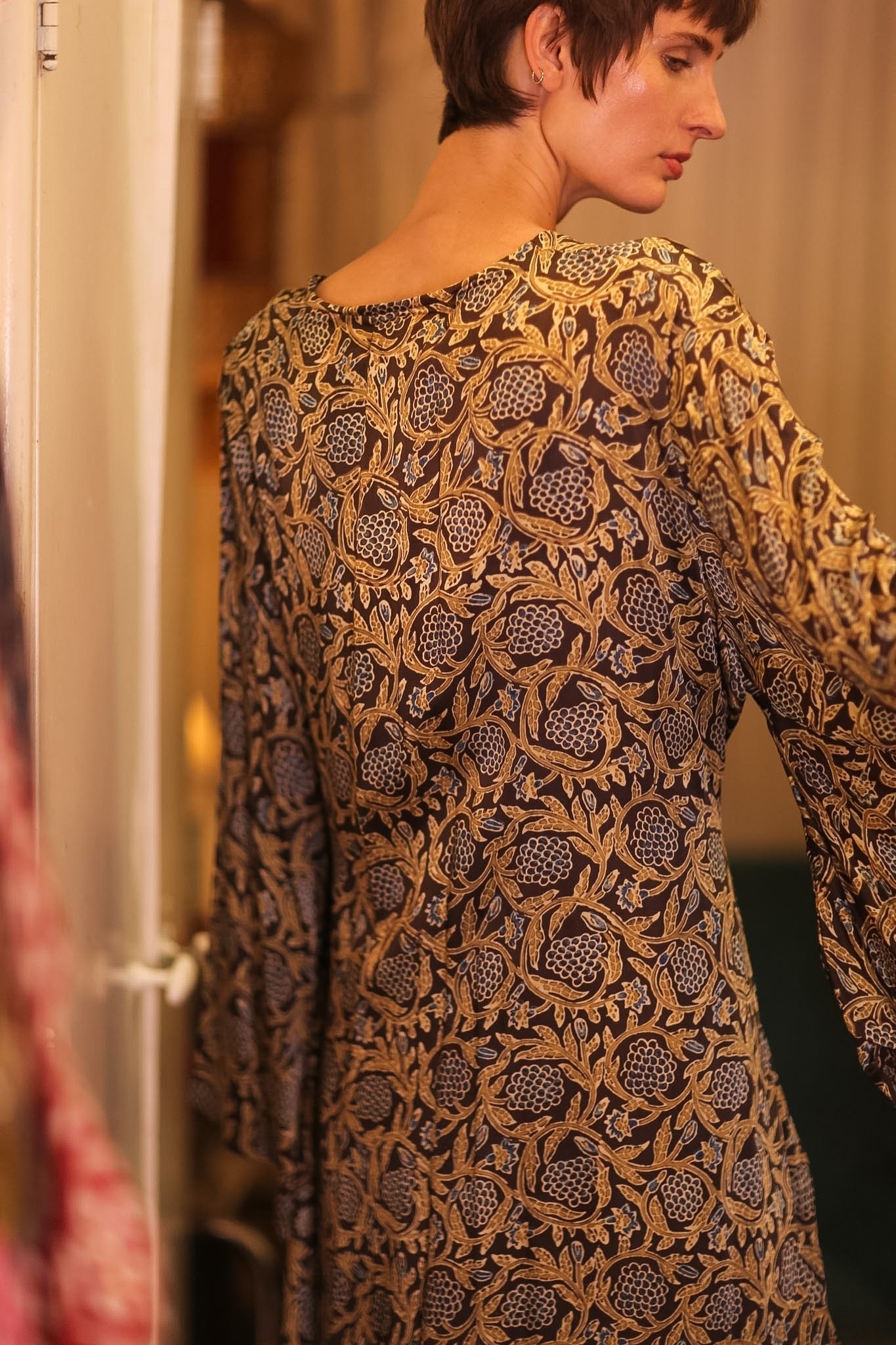 SILK WING KIMONO PINA HYDRANGEA - MOMO STUDIO BERLIN - Berlin Concept Store - sustainable & ethical fashion