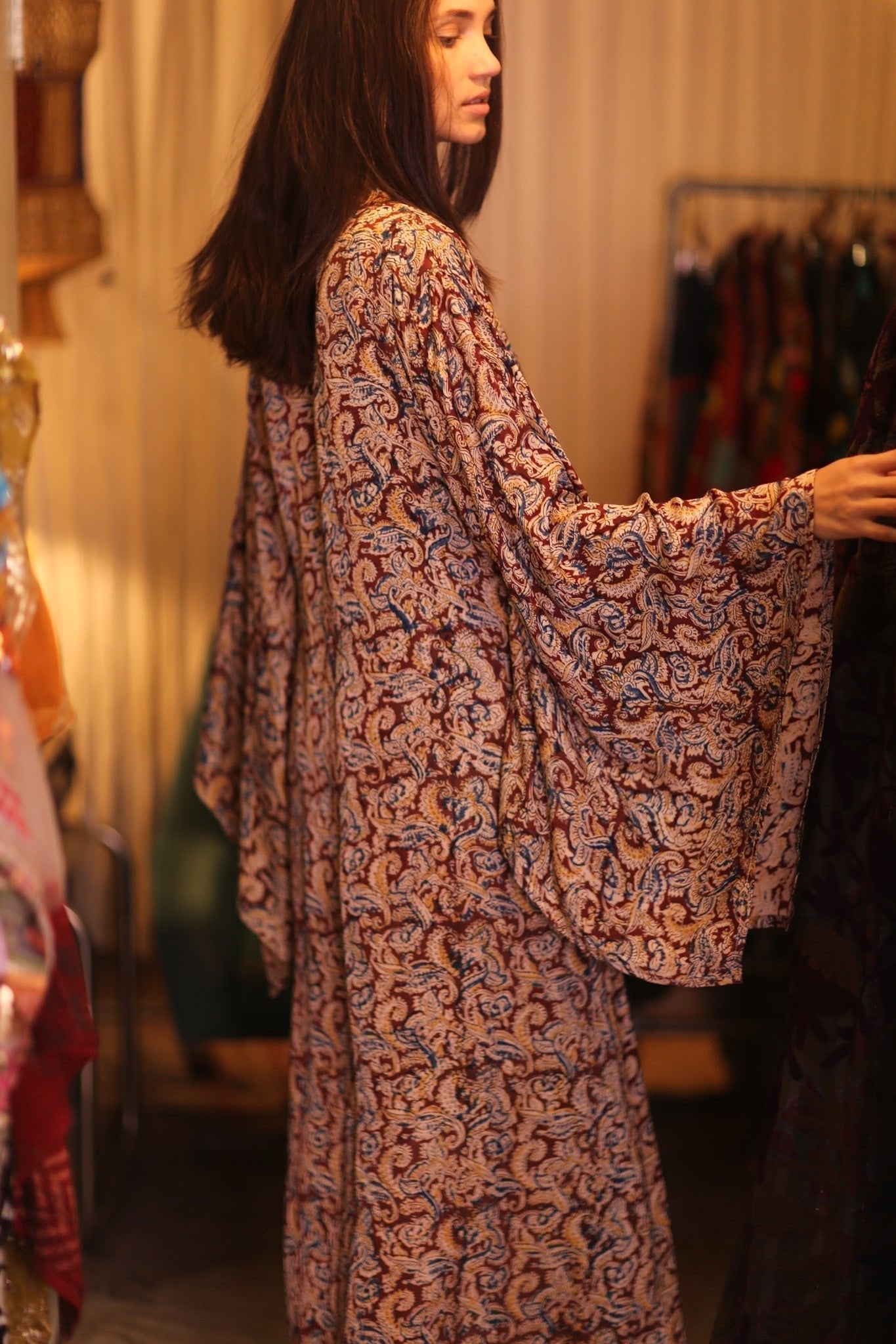 SILK WING KIMONO PINA IVAN - MOMO STUDIO BERLIN - Berlin Concept Store - sustainable & ethical fashion