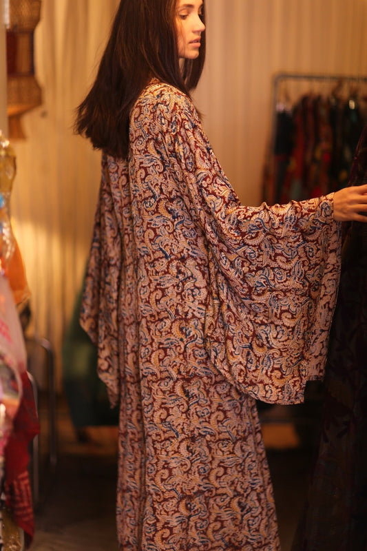 SILK WING KIMONO PINA IVAN - MOMO STUDIO BERLIN - Berlin Concept Store - sustainable & ethical fashion