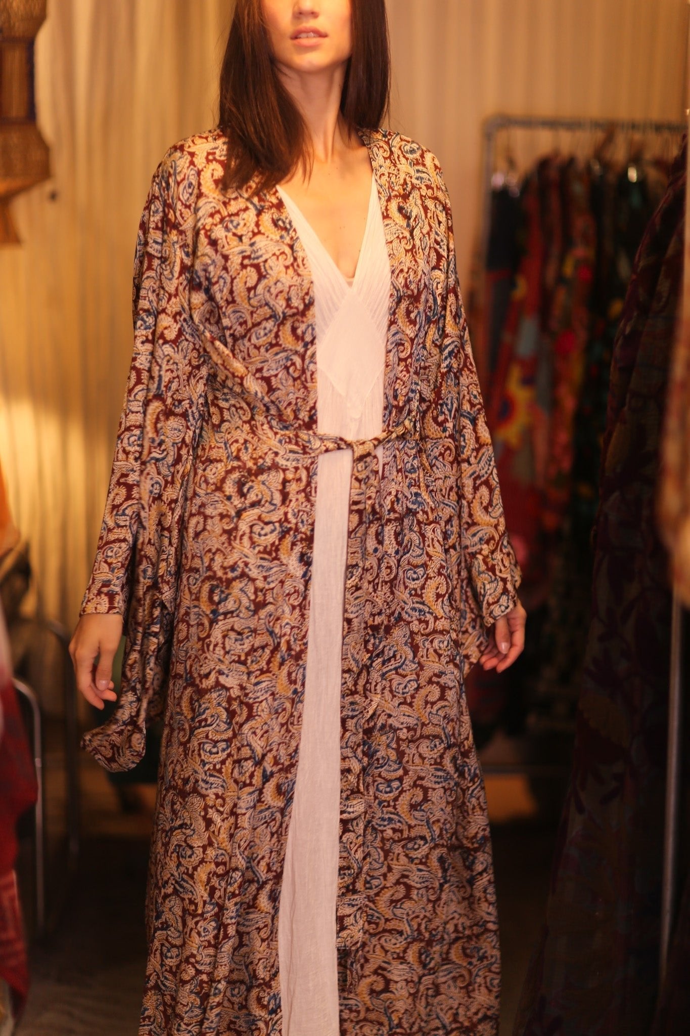 SILK WING KIMONO PINA IVAN - MOMO STUDIO BERLIN - Berlin Concept Store - sustainable & ethical fashion