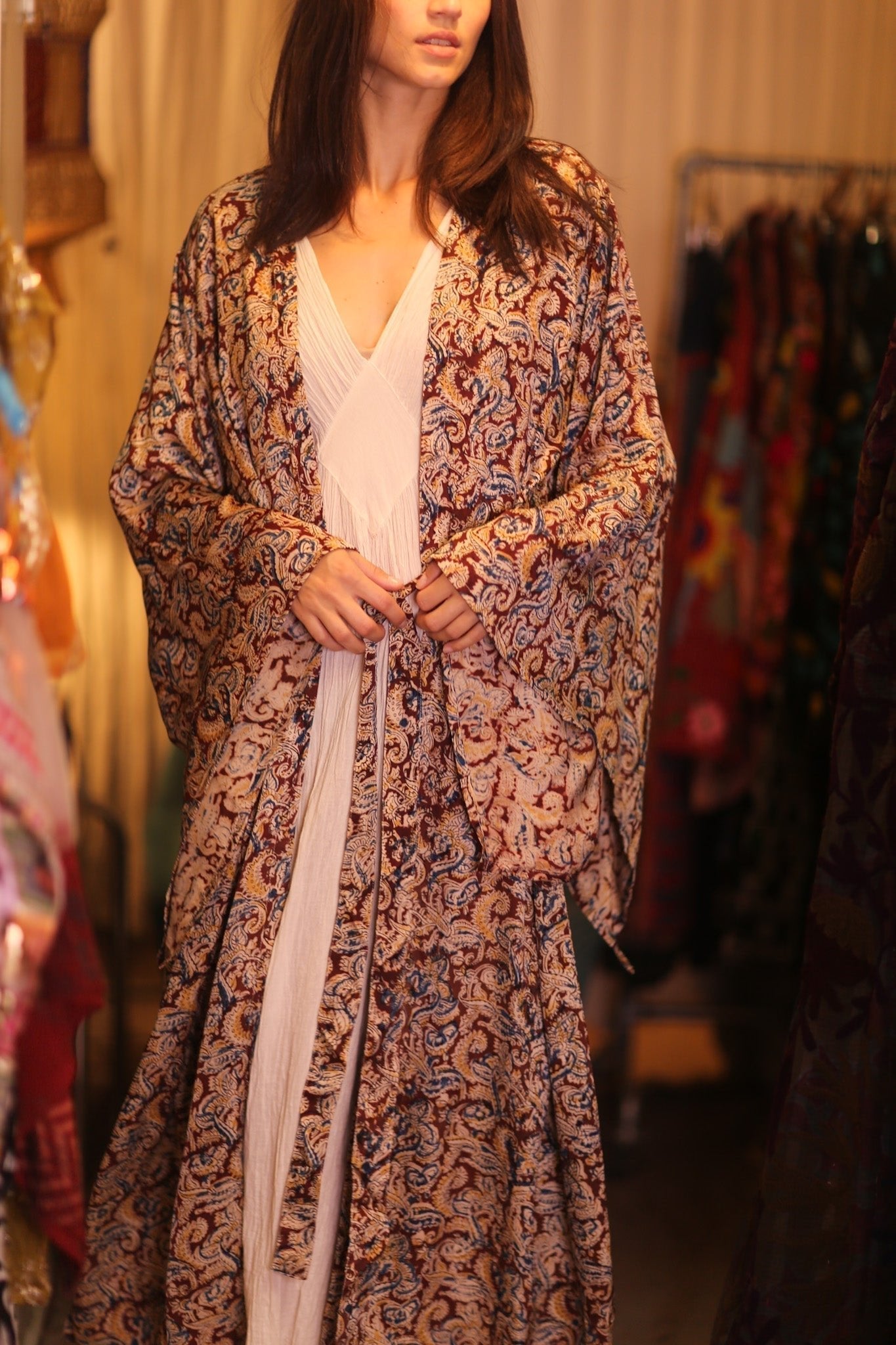 SILK WING KIMONO PINA IVAN - MOMO STUDIO BERLIN - Berlin Concept Store - sustainable & ethical fashion